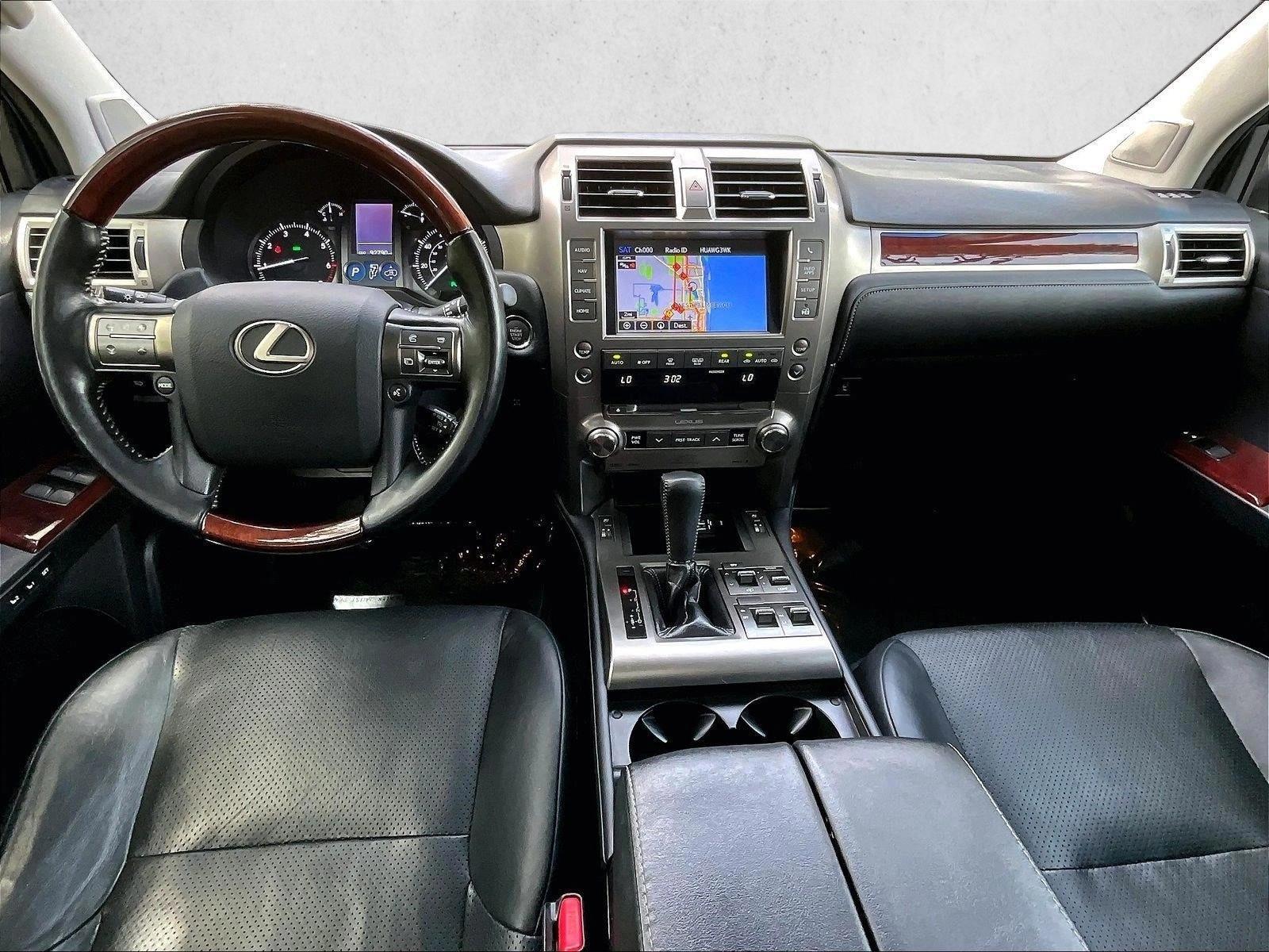 Thumbnail: 2016 Lexus GX - 4