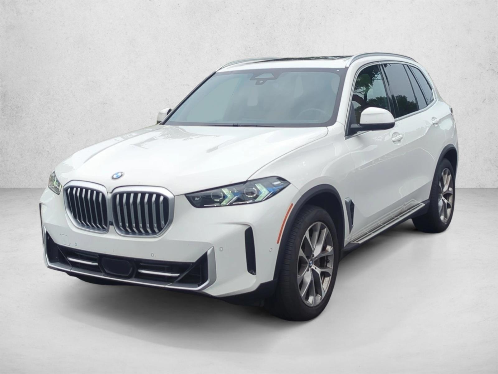 Thumbnail: 2026 BMW X5 - 1