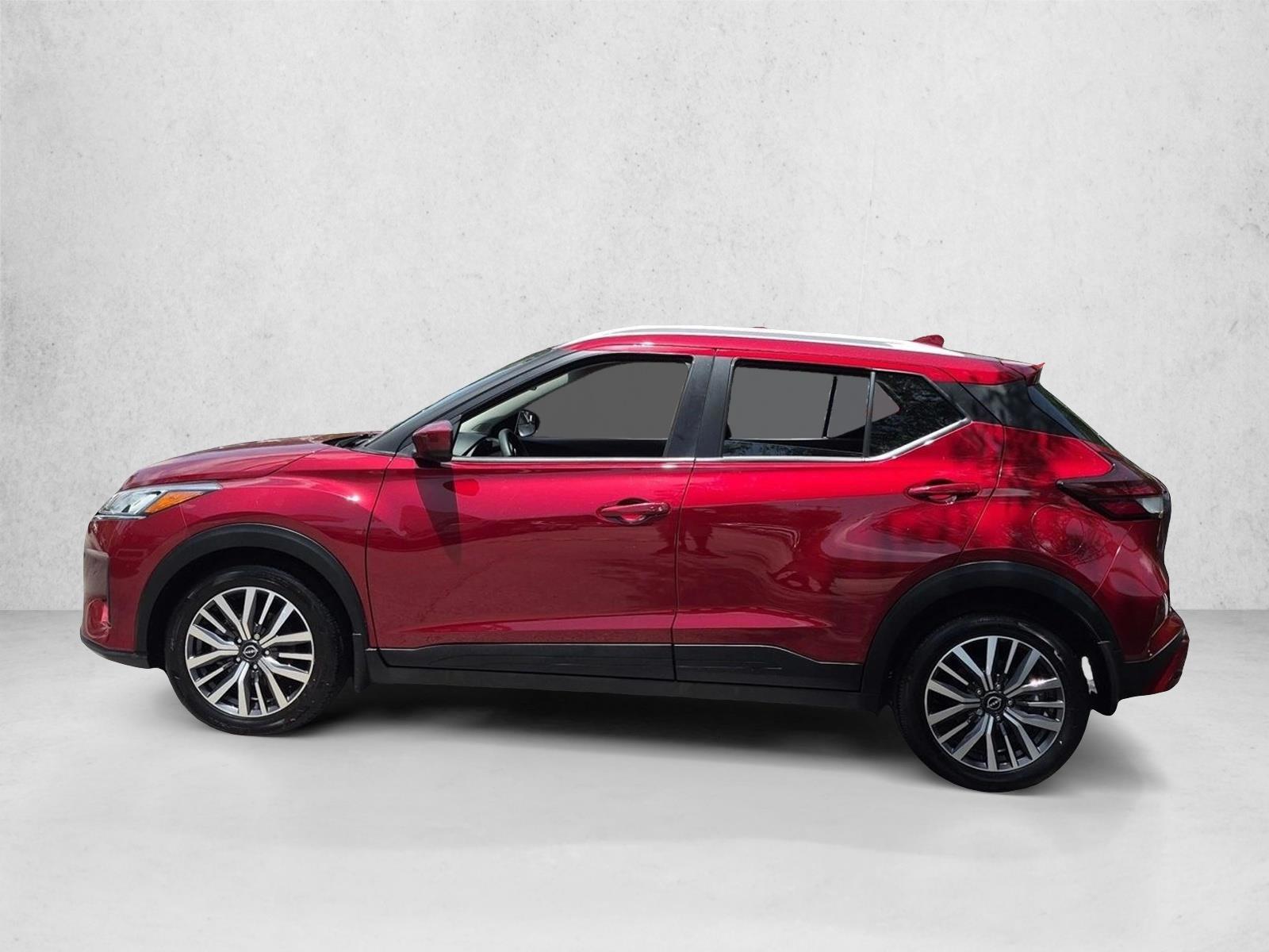 Thumbnail: 2023 Nissan Kicks - 2