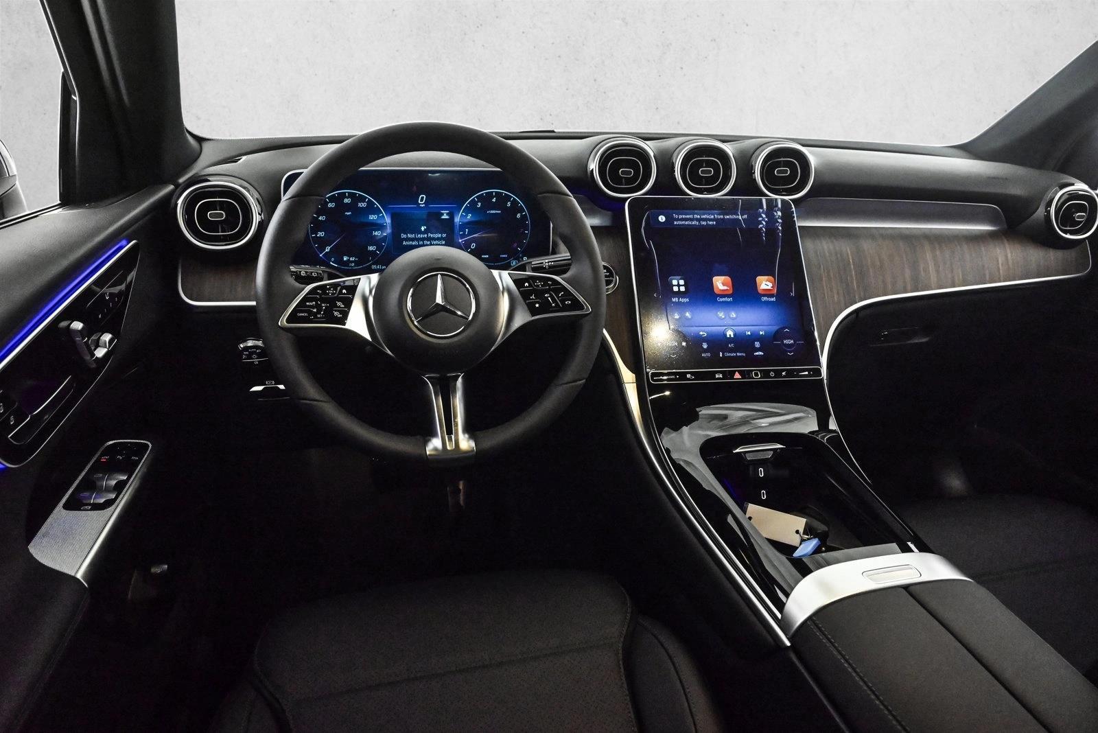 Thumbnail: 2026 Mercedes-Benz GLC - 3