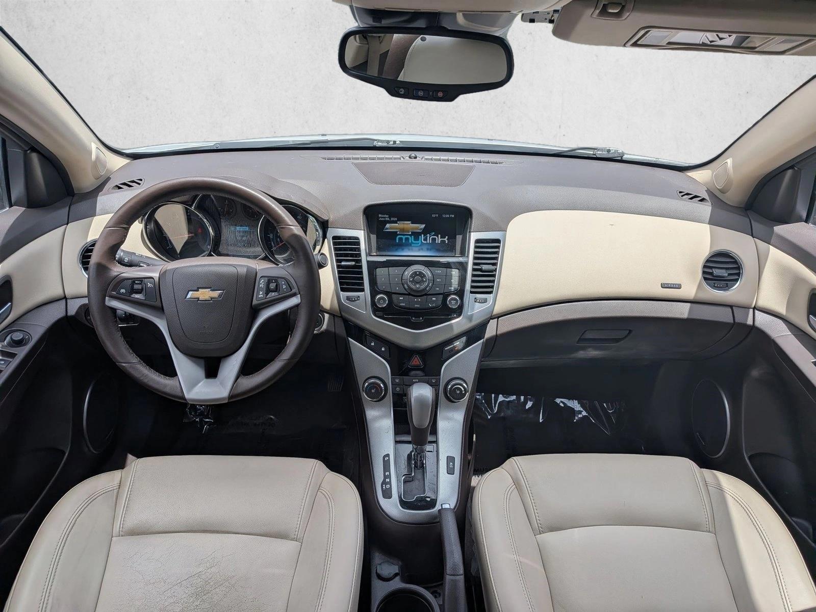 Thumbnail: 2014 Chevrolet Cruze - 4