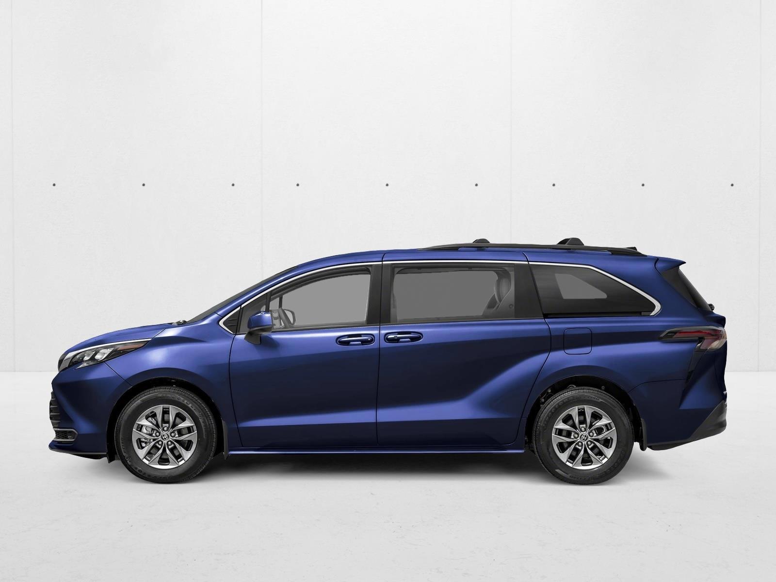 Thumbnail: 2026 Toyota Sienna - 2