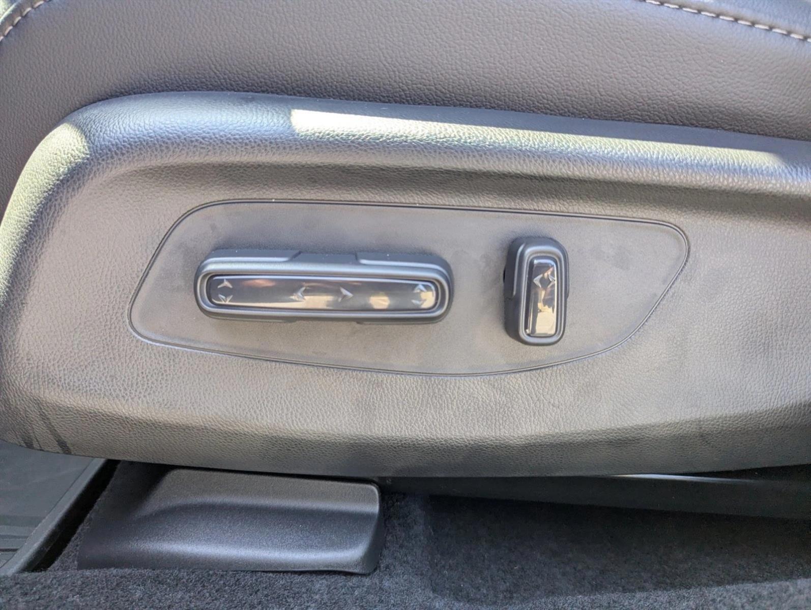 Thumbnail: 2027 Honda HR-V - 4