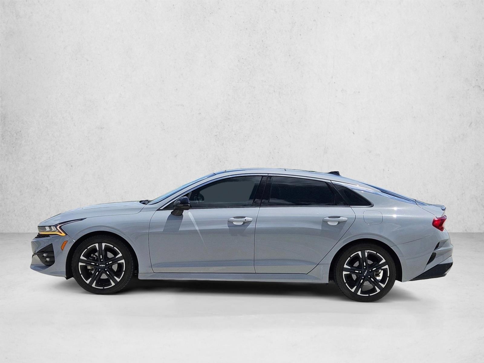 Thumbnail: 2022 Kia K5 - 2
