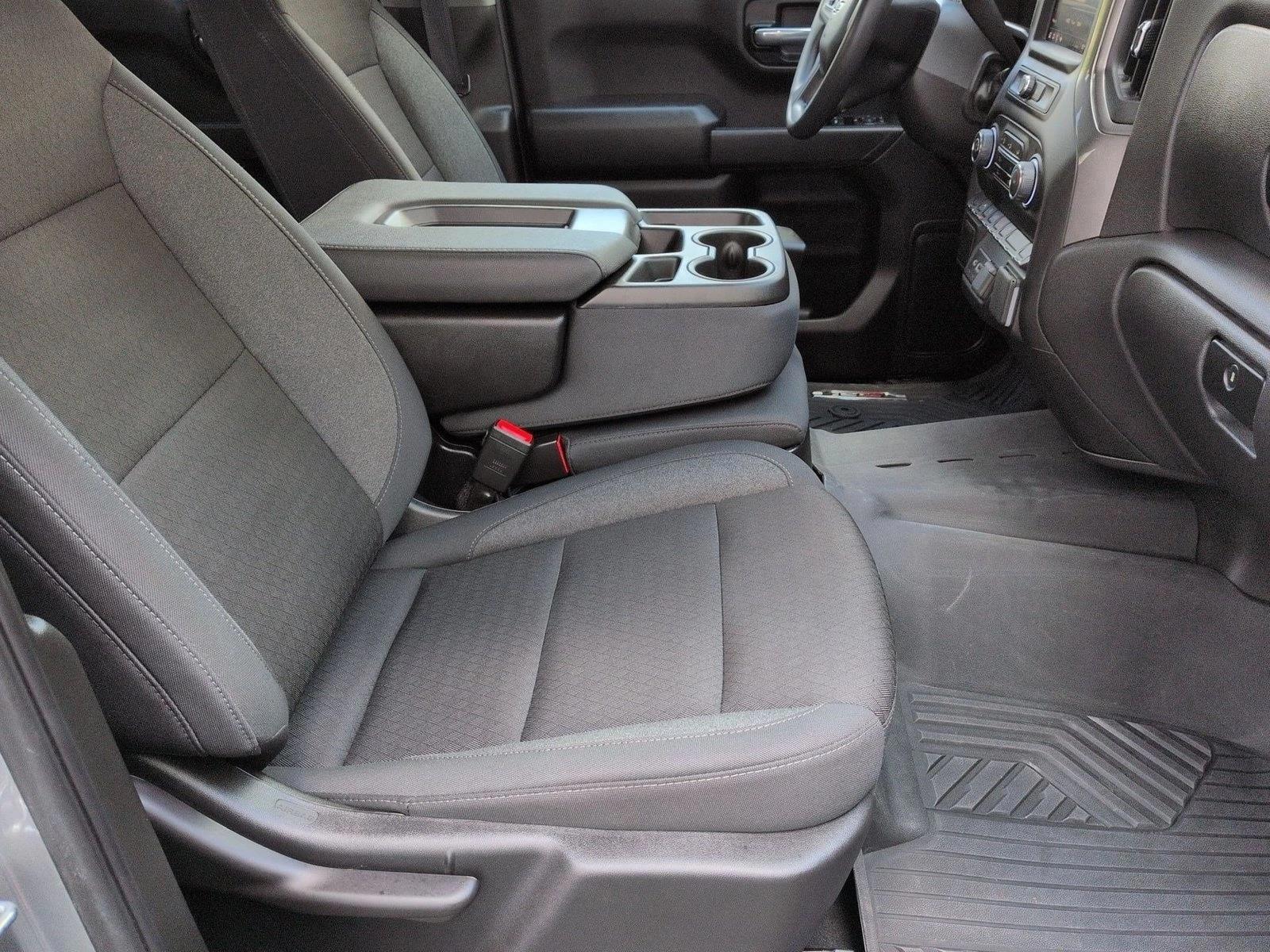 Thumbnail: 2025 Chevrolet Silverado 1500 - 6