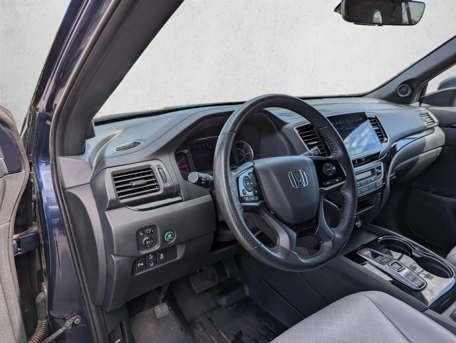 Thumbnail: 2019 Honda Passport - 3