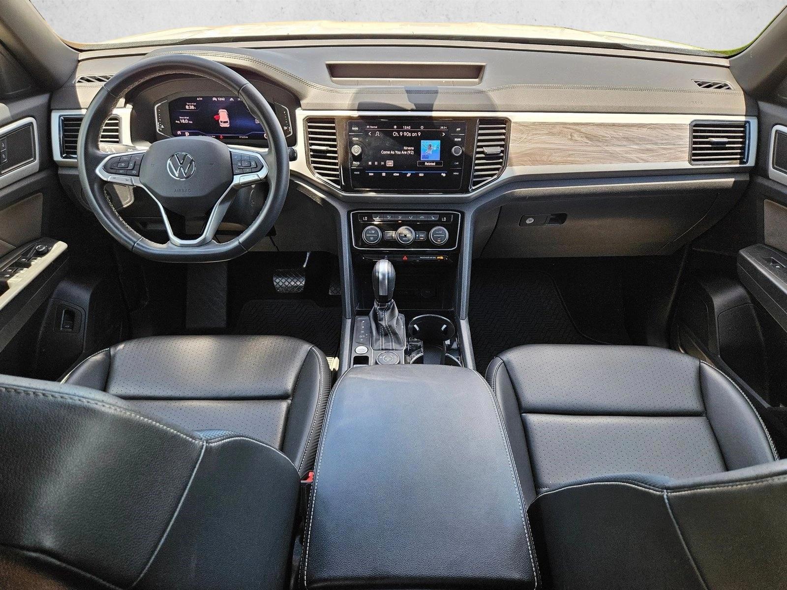 2022 Volkswagen Atlas Cross Sport SE w/Tech - Photo 16