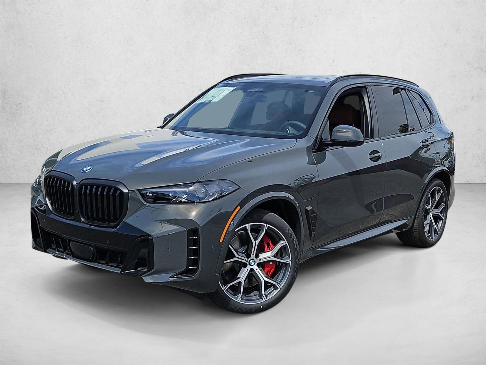 Thumbnail: 2026 BMW X5 - 1