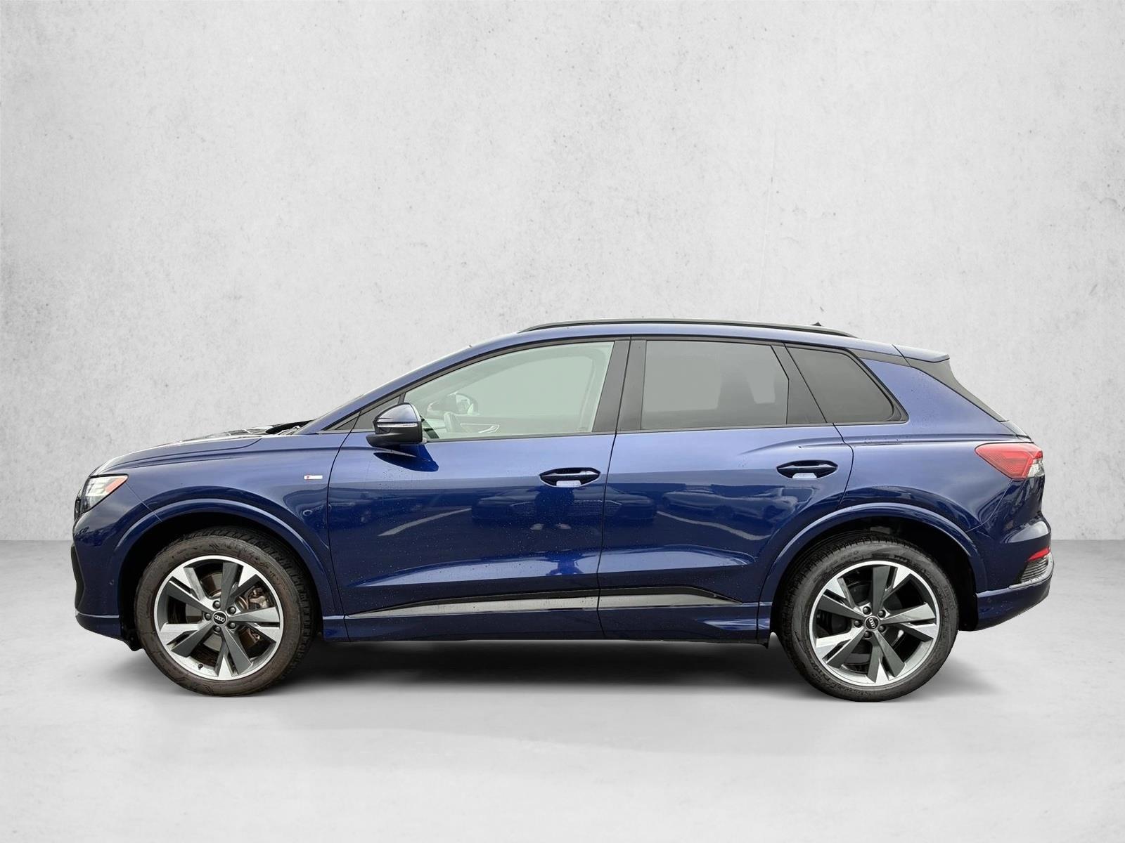 Thumbnail: 2023 Audi Q4 e-tron - 2