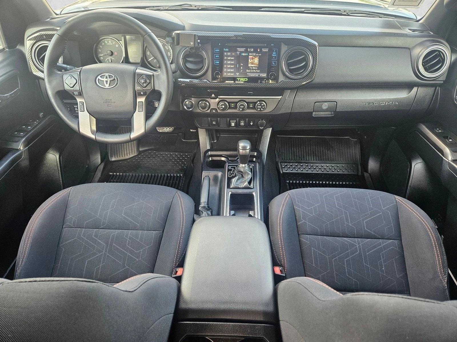 Thumbnail: 2019 Toyota Tacoma - 3