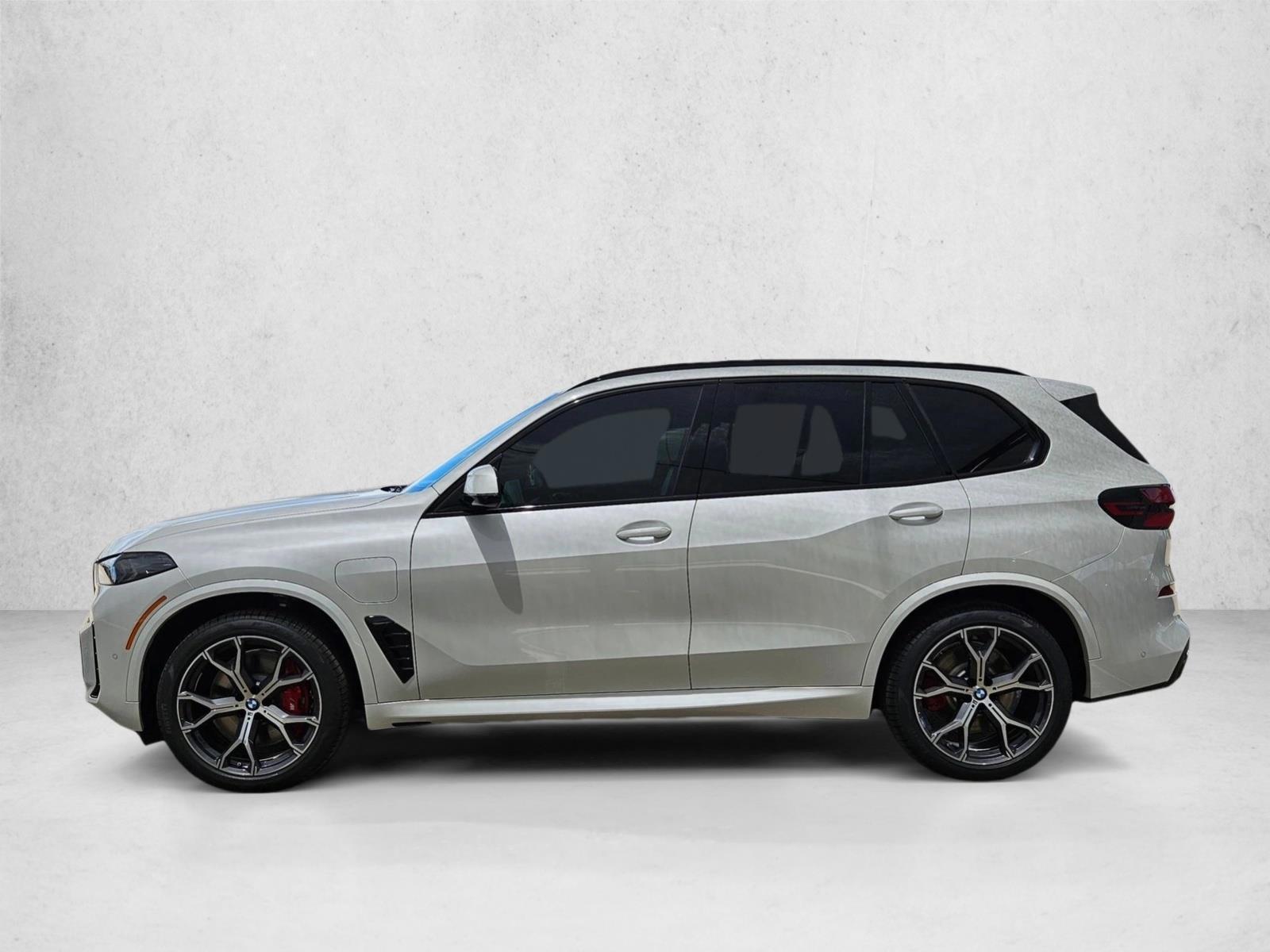Thumbnail: 2026 BMW X5 - 2