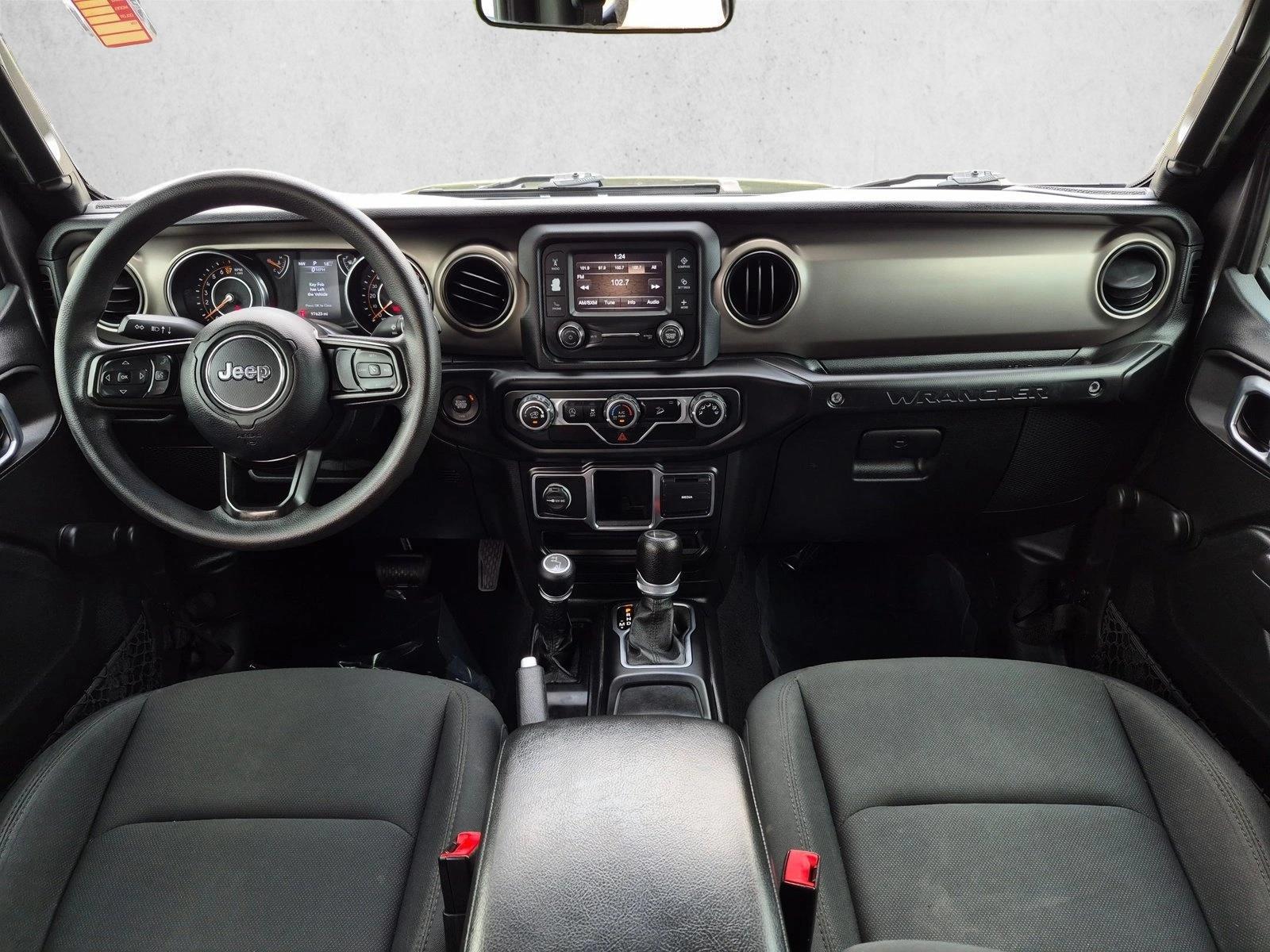 Thumbnail: 2020 Jeep Wrangler - 3
