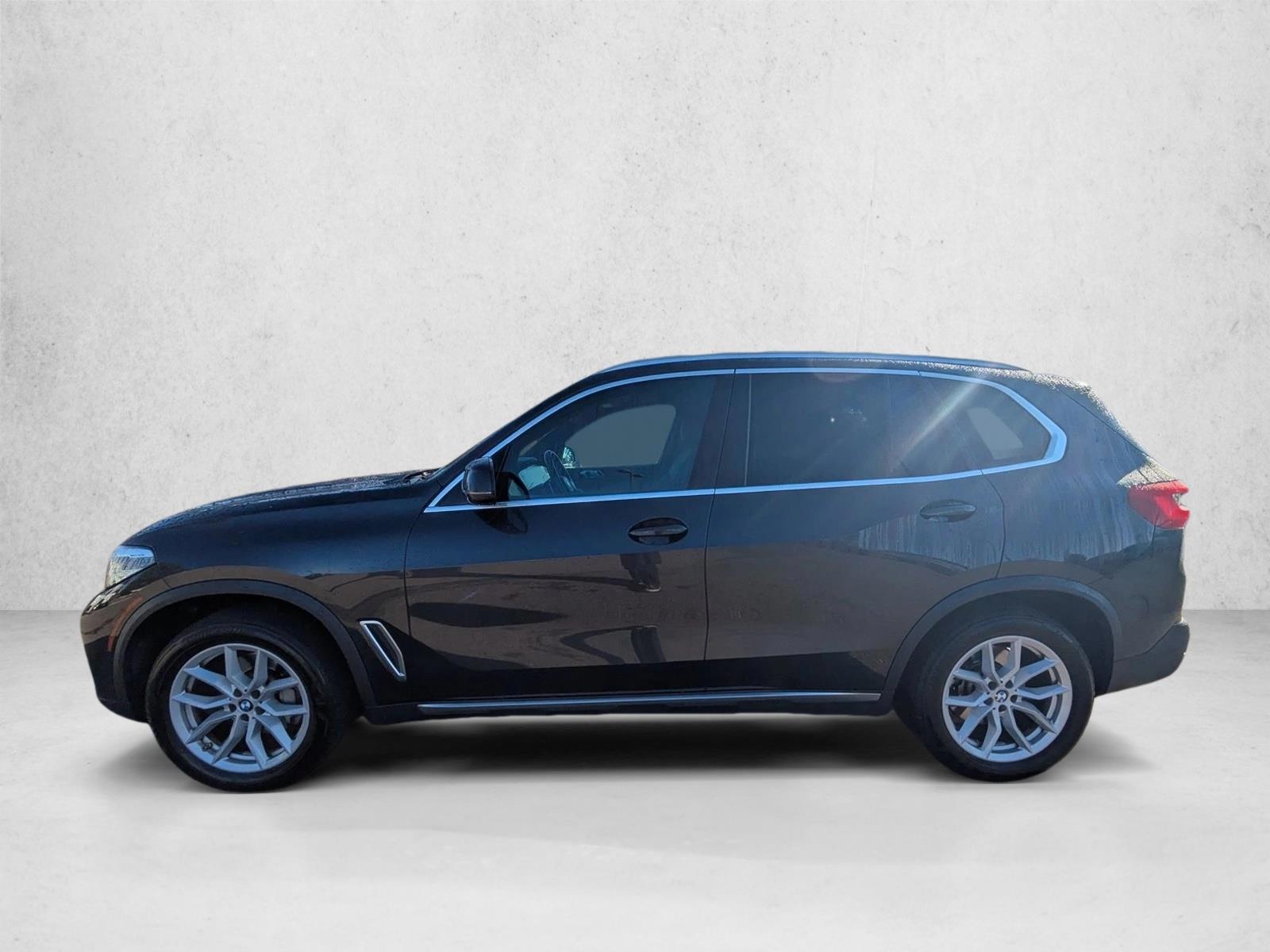 Thumbnail: 2023 BMW X5 - 2