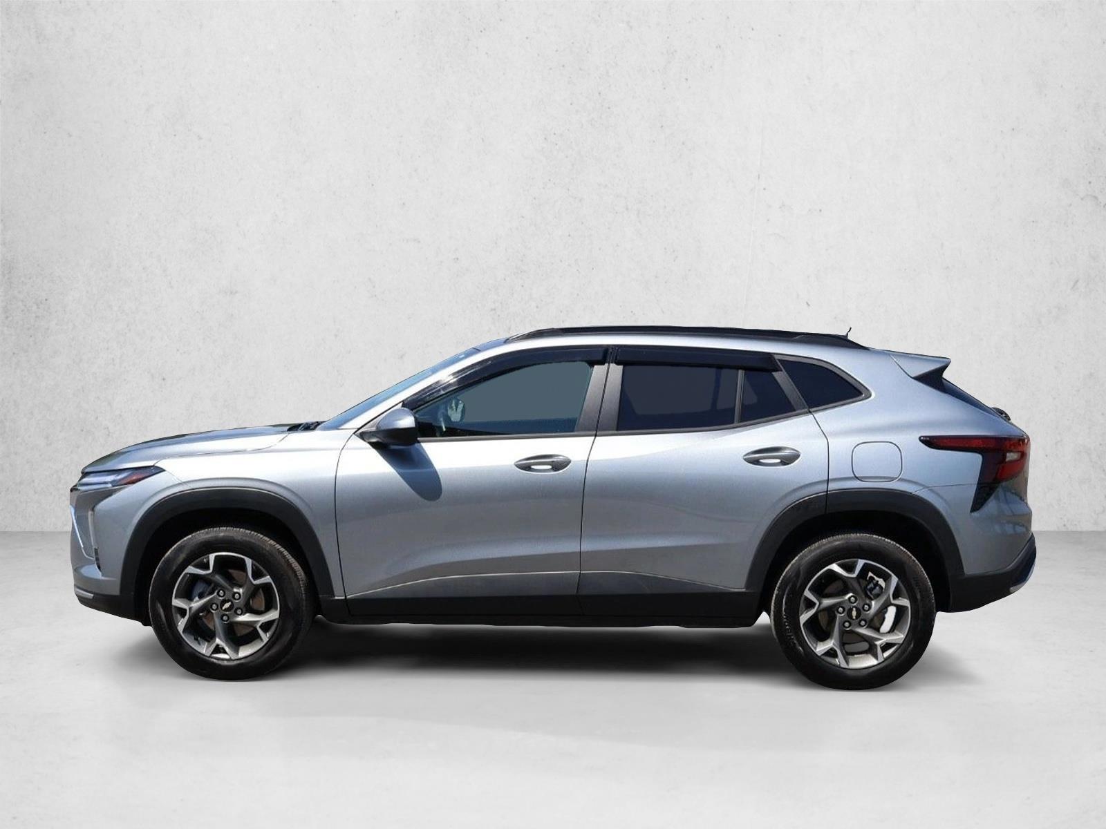 Thumbnail: 2026 Chevrolet Trax - 2