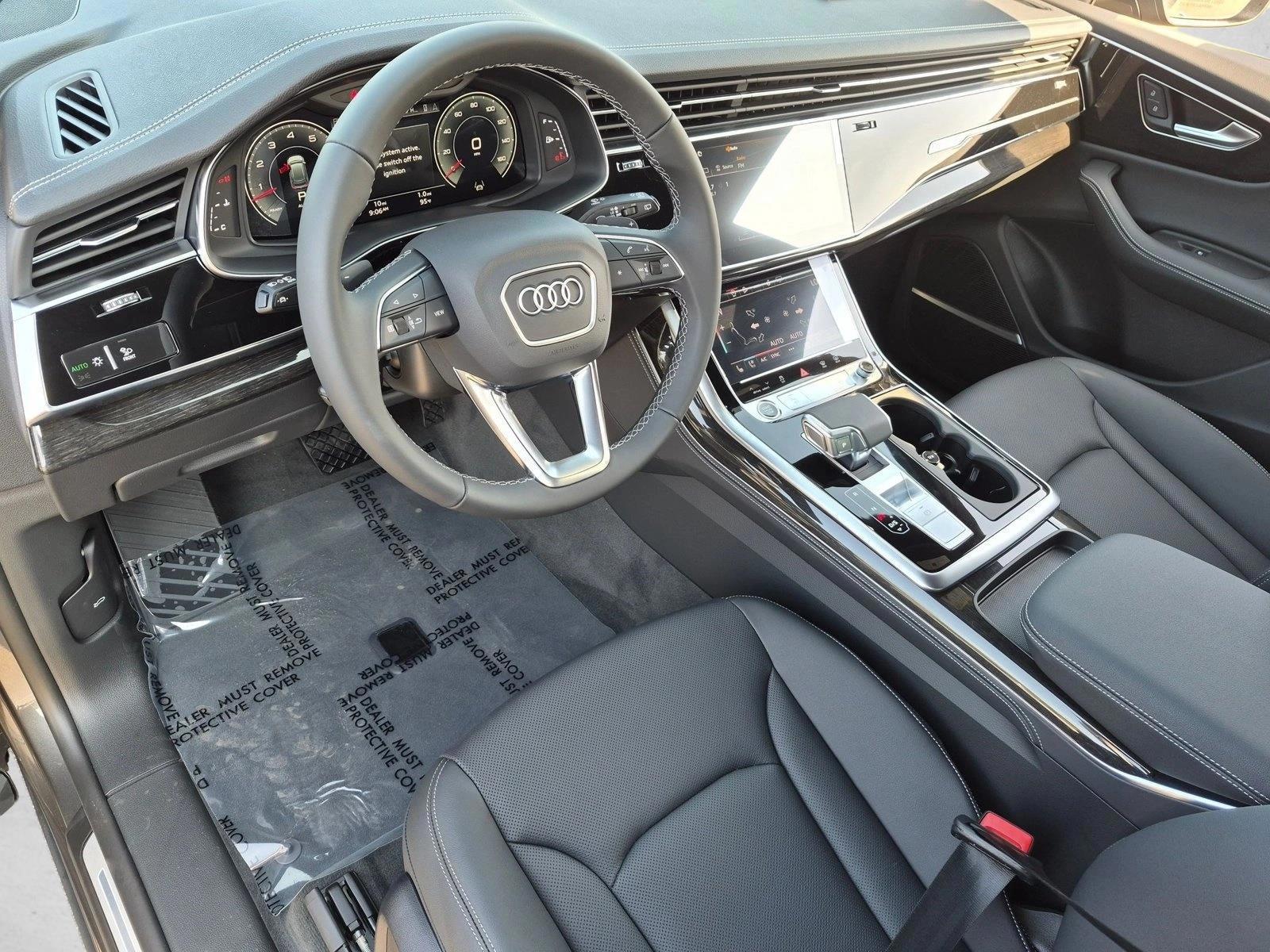 Thumbnail: 2026 Audi Q8 - 3