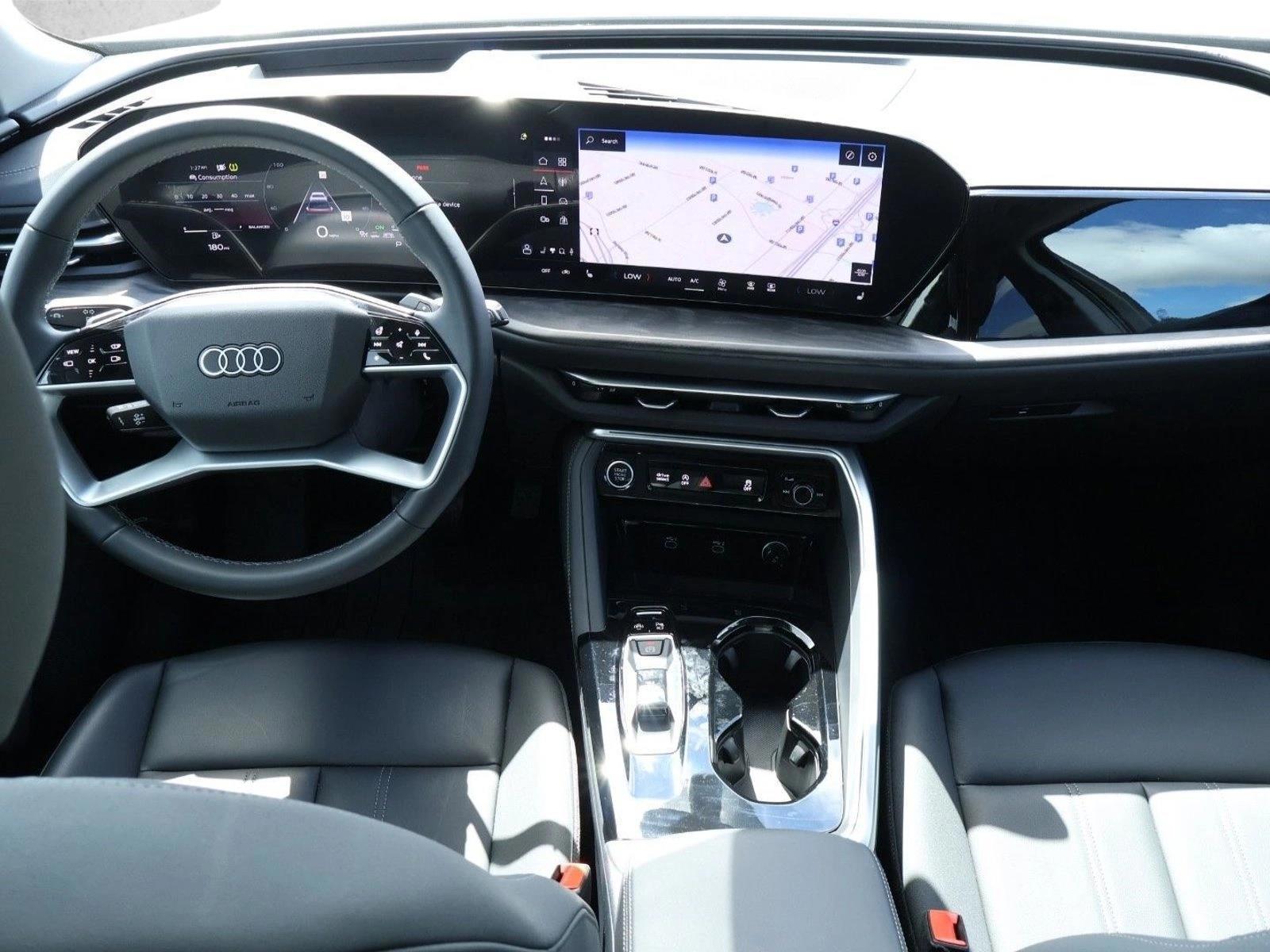 Thumbnail: 2025 Audi Q5 - 4