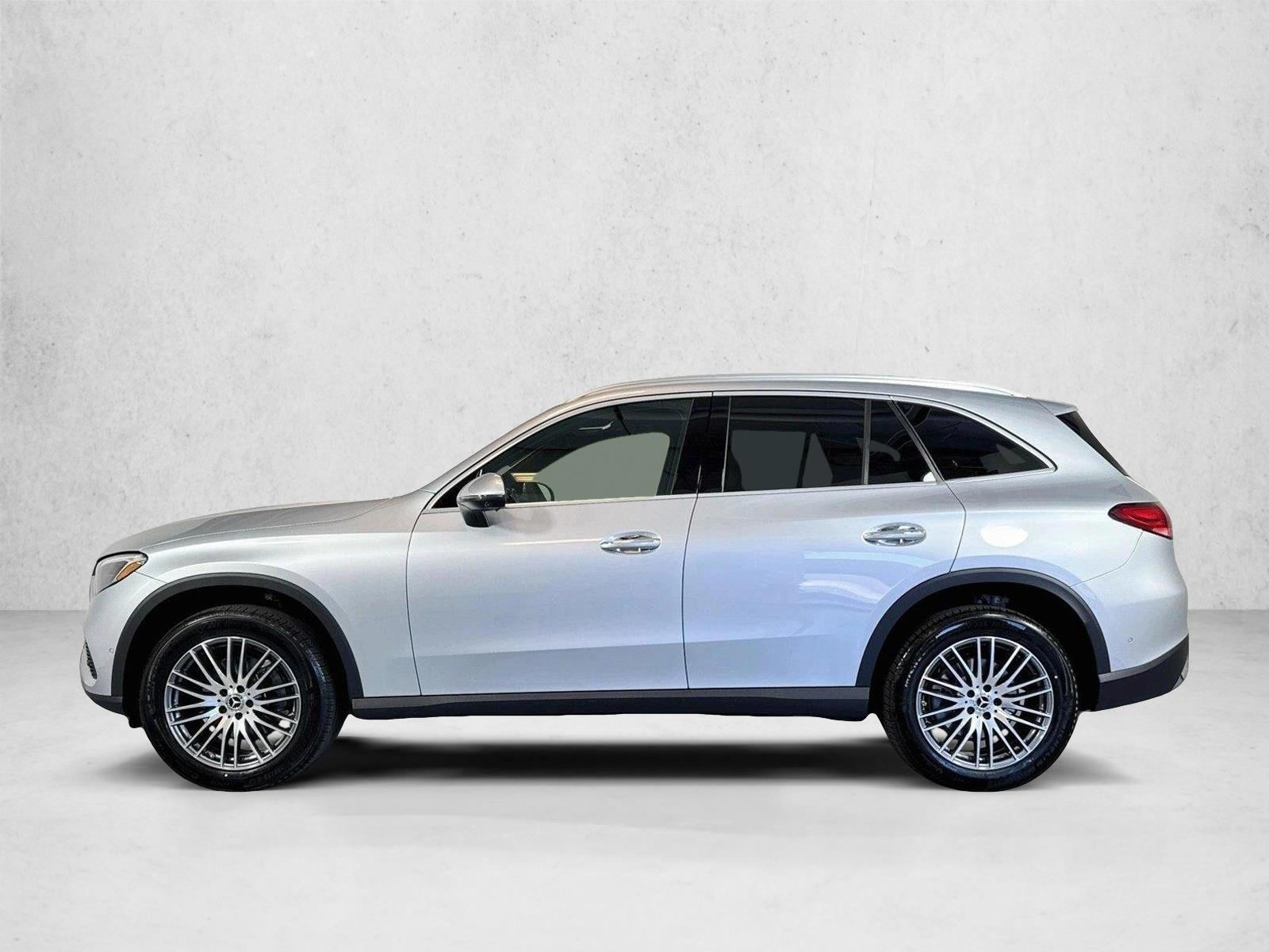 Thumbnail: 2026 Mercedes-Benz GLC - 2