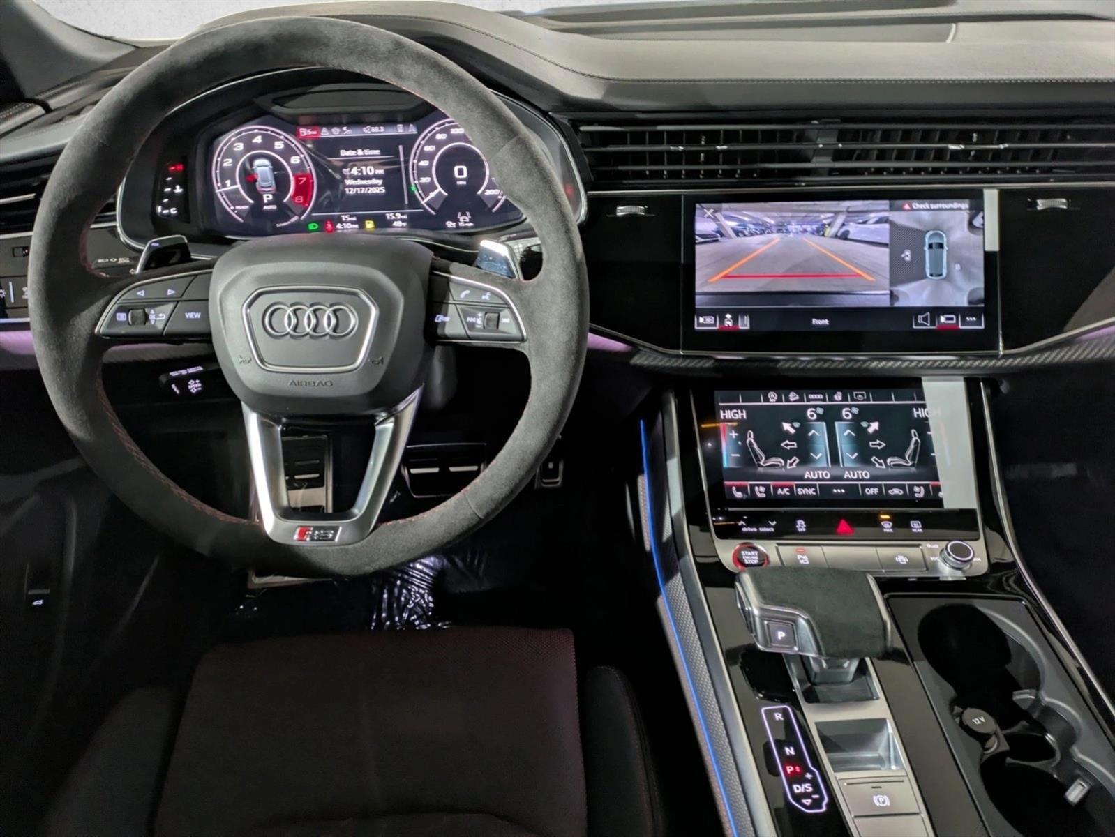 Thumbnail: 2026 Audi RS Q8 - 4