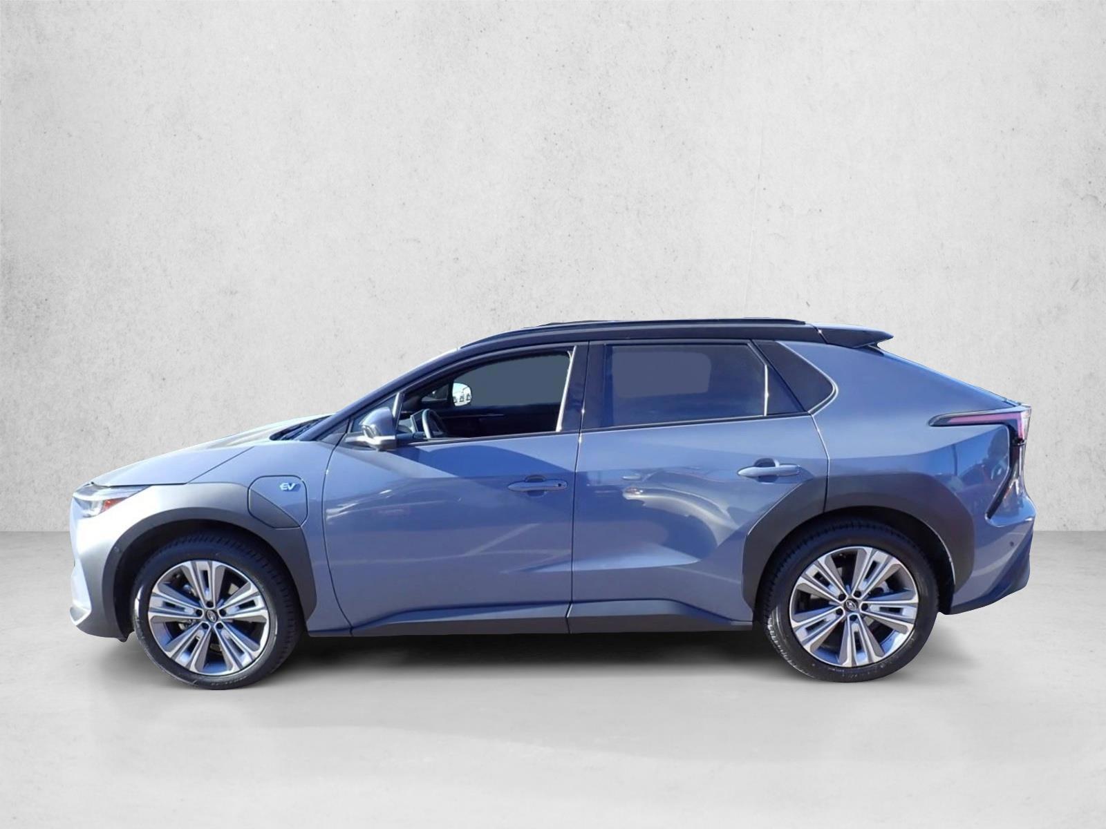 Thumbnail: 2023 Subaru Solterra - 2