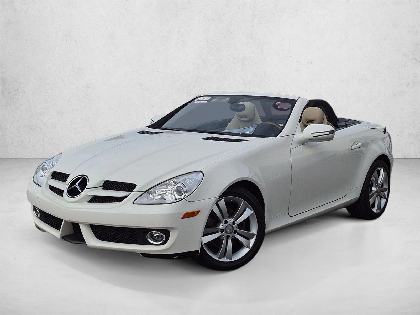 Thumbnail: 2010 Mercedes-Benz SLK - 1