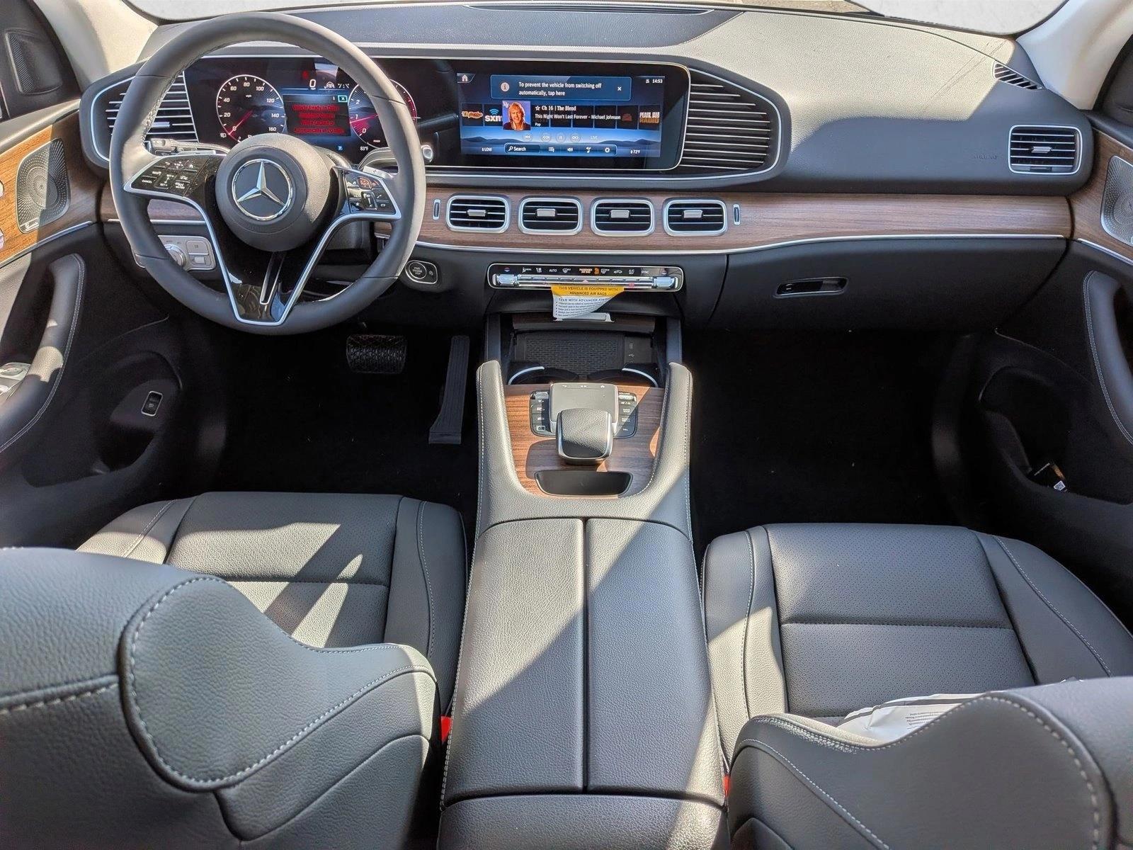 Thumbnail: 2026 Mercedes-Benz GLE - 3