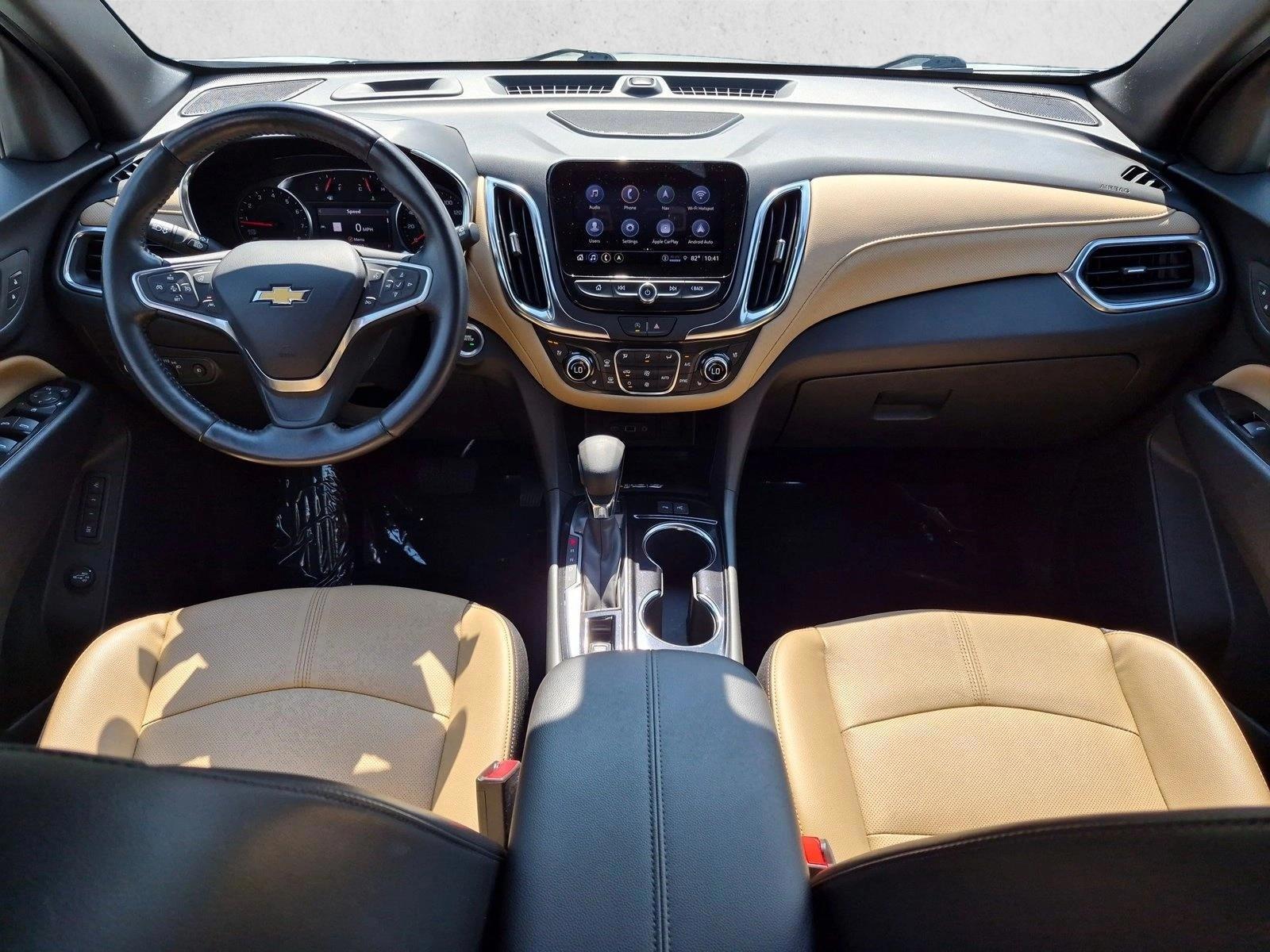 Thumbnail: 2022 Chevrolet Equinox - 3