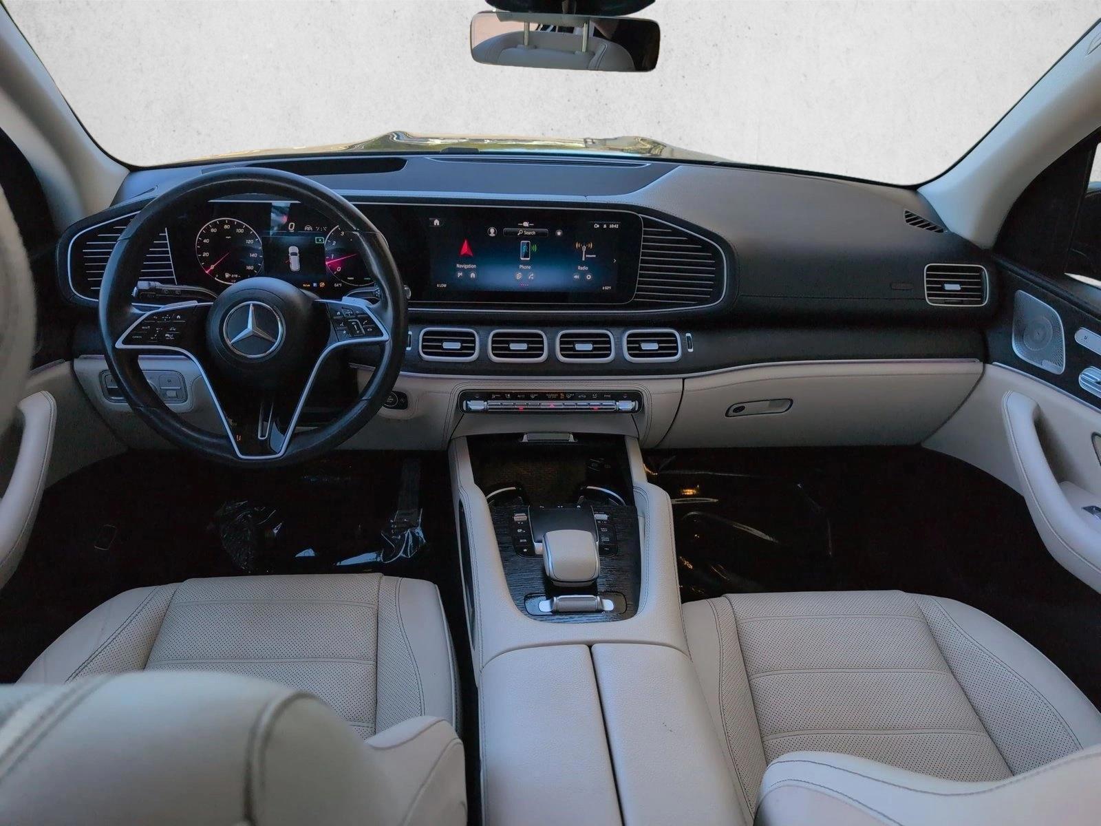 Thumbnail: 2024 Mercedes-Benz GLS - 4