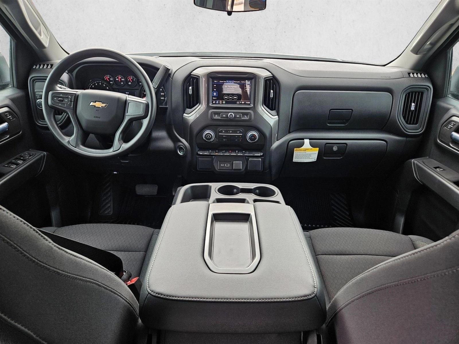 Thumbnail: 2026 Chevrolet Silverado 1500 - 3