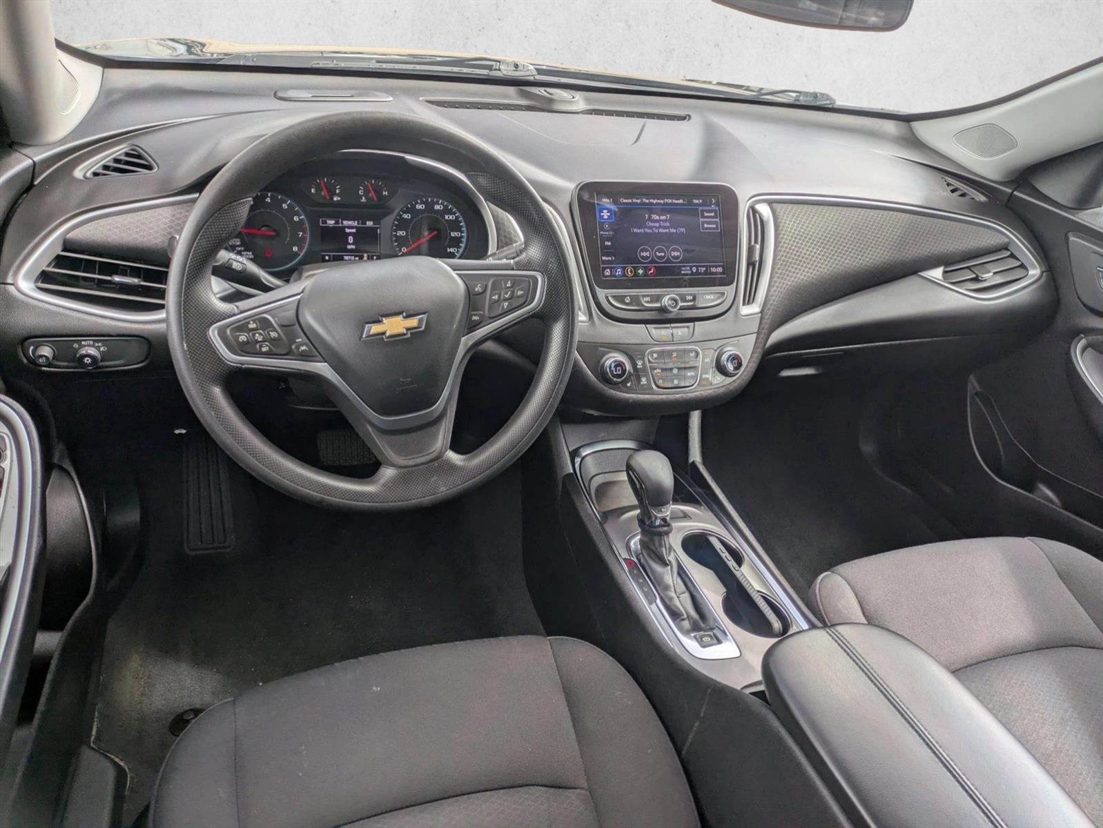Thumbnail: 2023 Chevrolet Malibu - 3