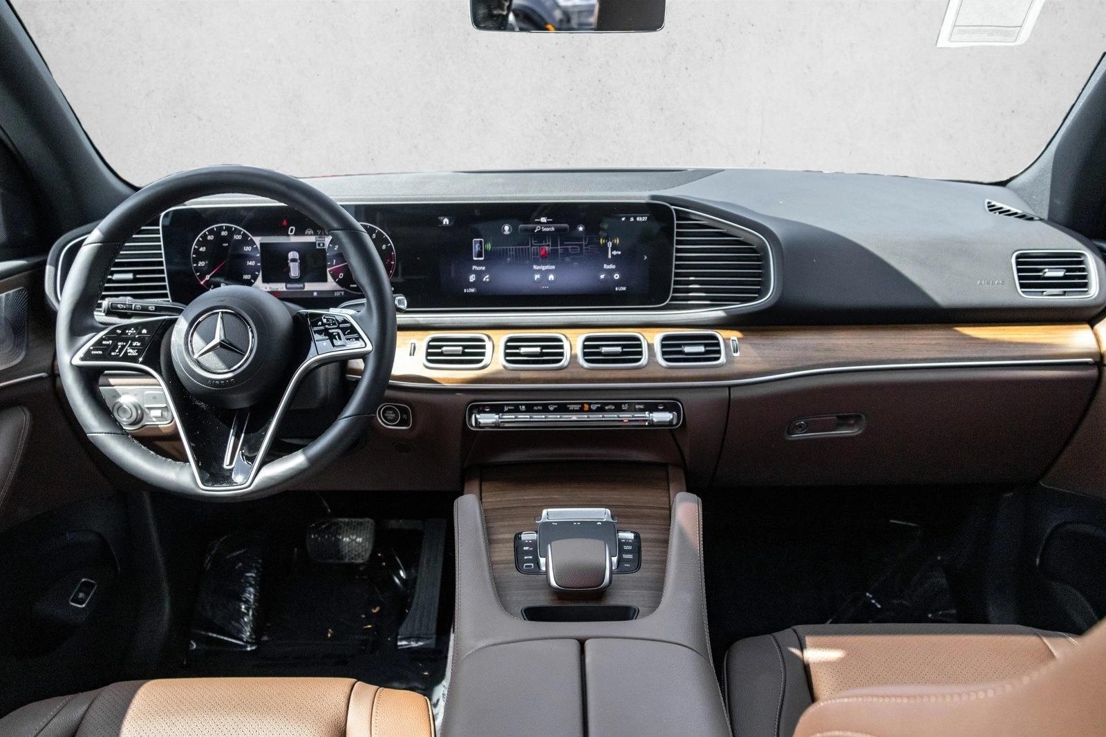 Thumbnail: 2026 Mercedes-Benz GLE - 4
