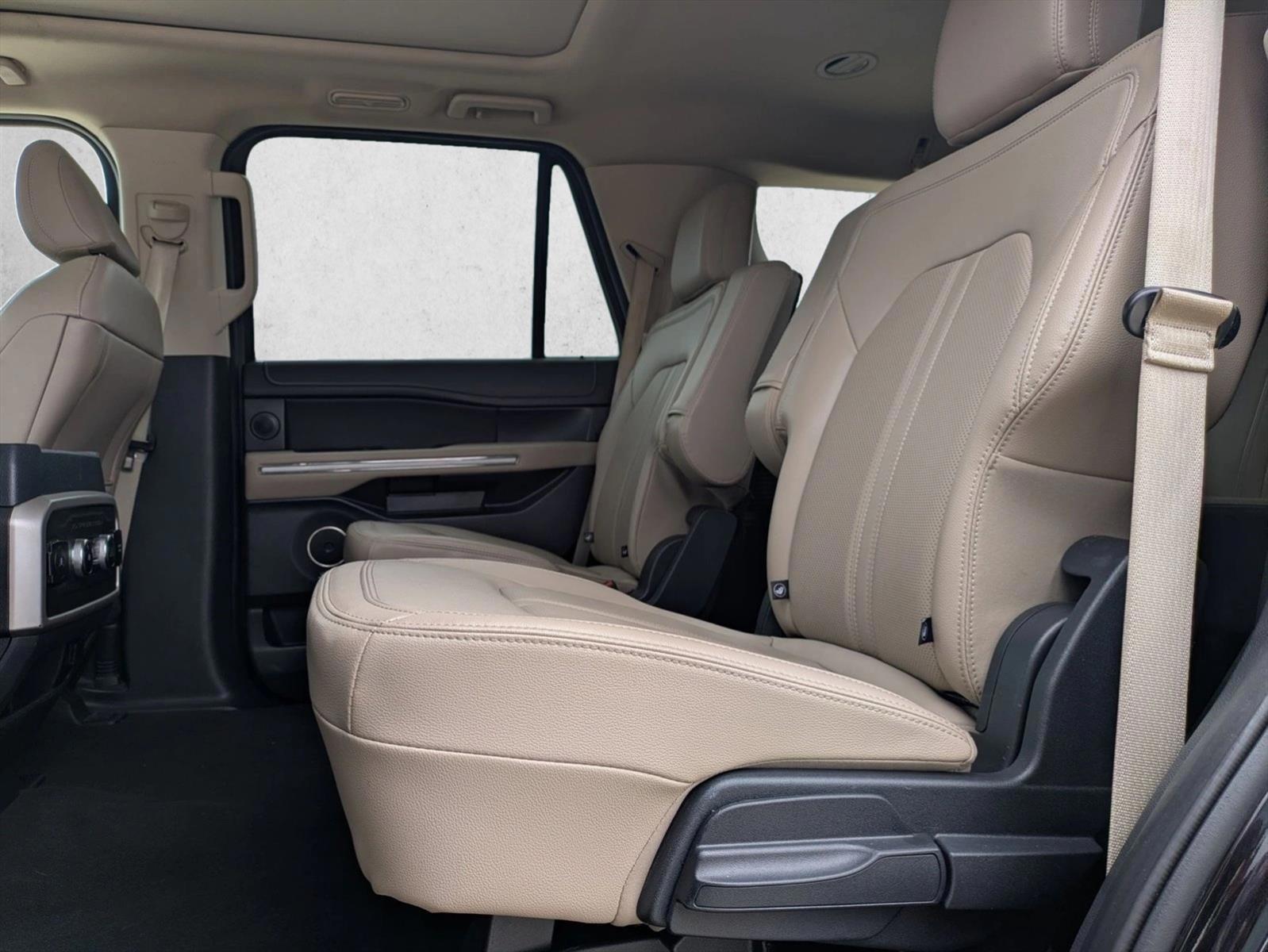 Thumbnail: 2024 Ford Expedition - 6