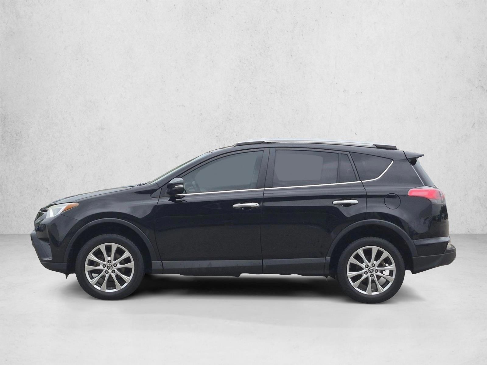 Thumbnail: 2018 Toyota RAV4 - 2