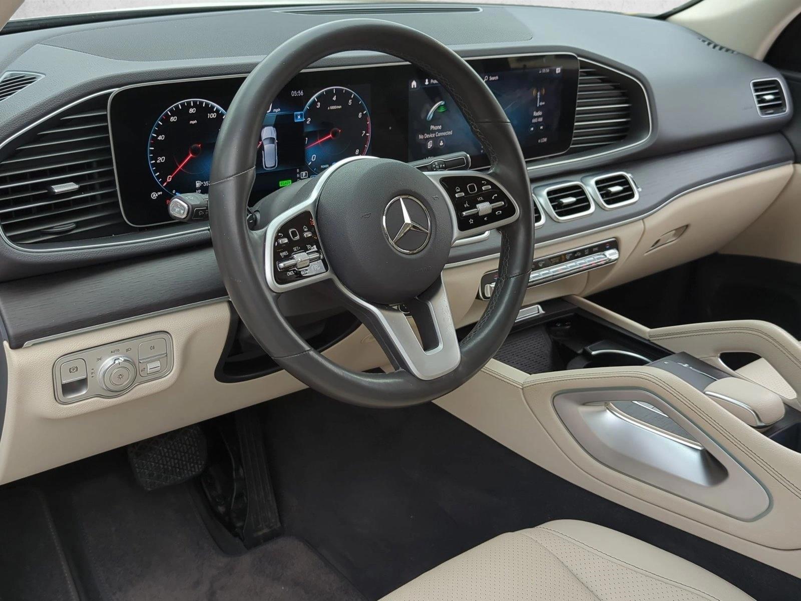 Thumbnail: 2020 Mercedes-Benz GLE - 3