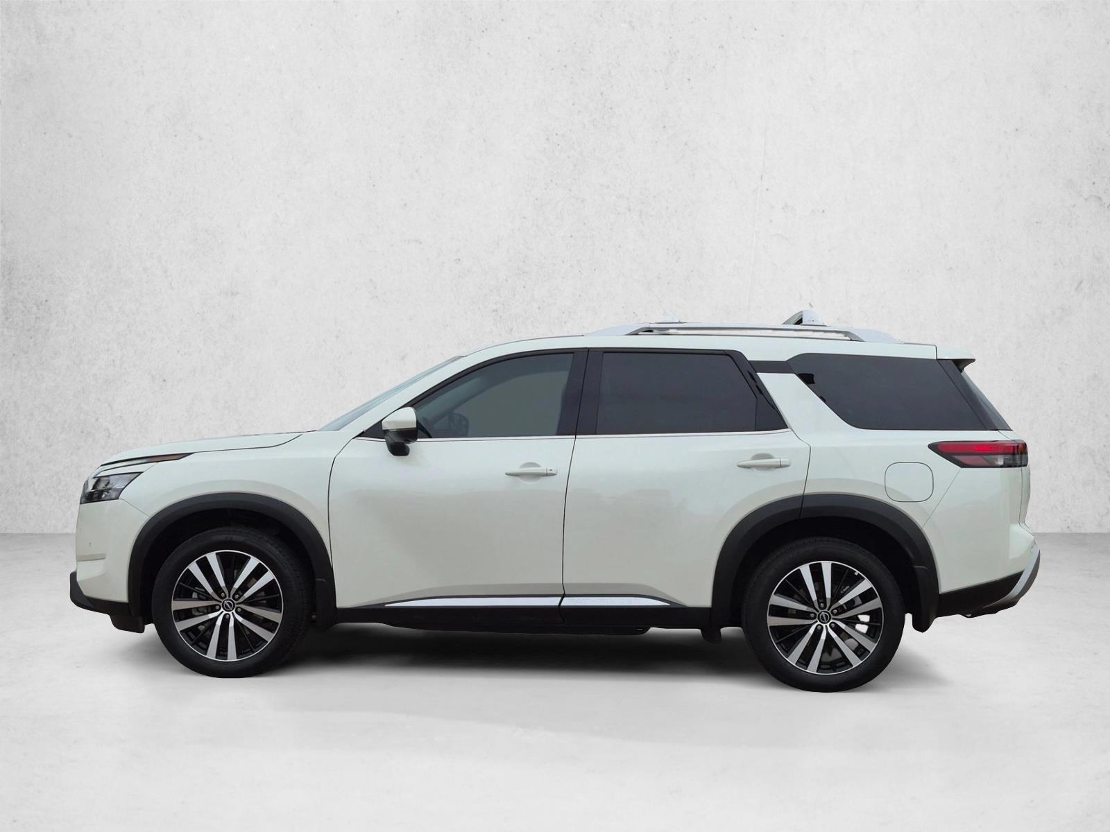 Thumbnail: 2024 Nissan Pathfinder - 2
