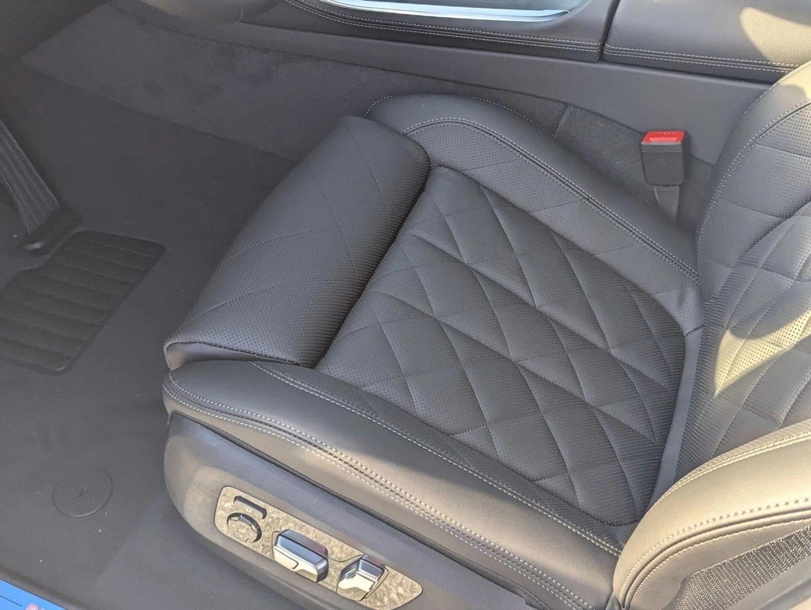 Thumbnail: 2026 BMW X5 - 5