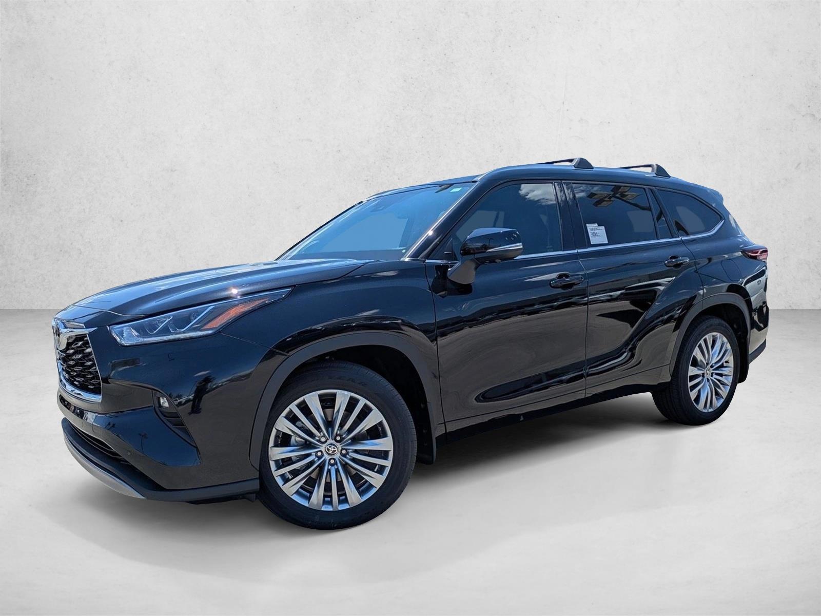 Thumbnail: 2026 Toyota Highlander - 1