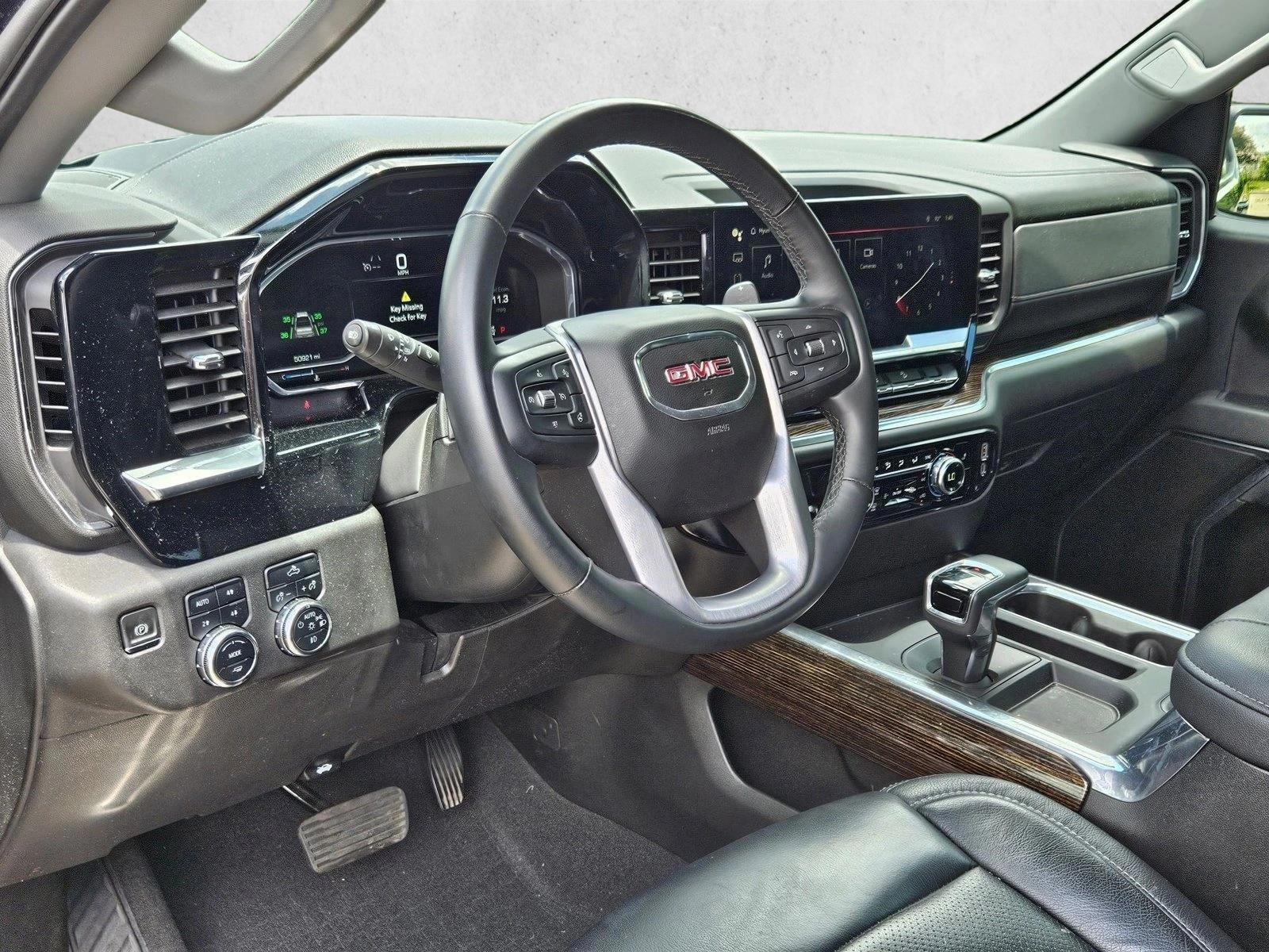 Thumbnail: 2023 GMC Sierra 1500 - 3