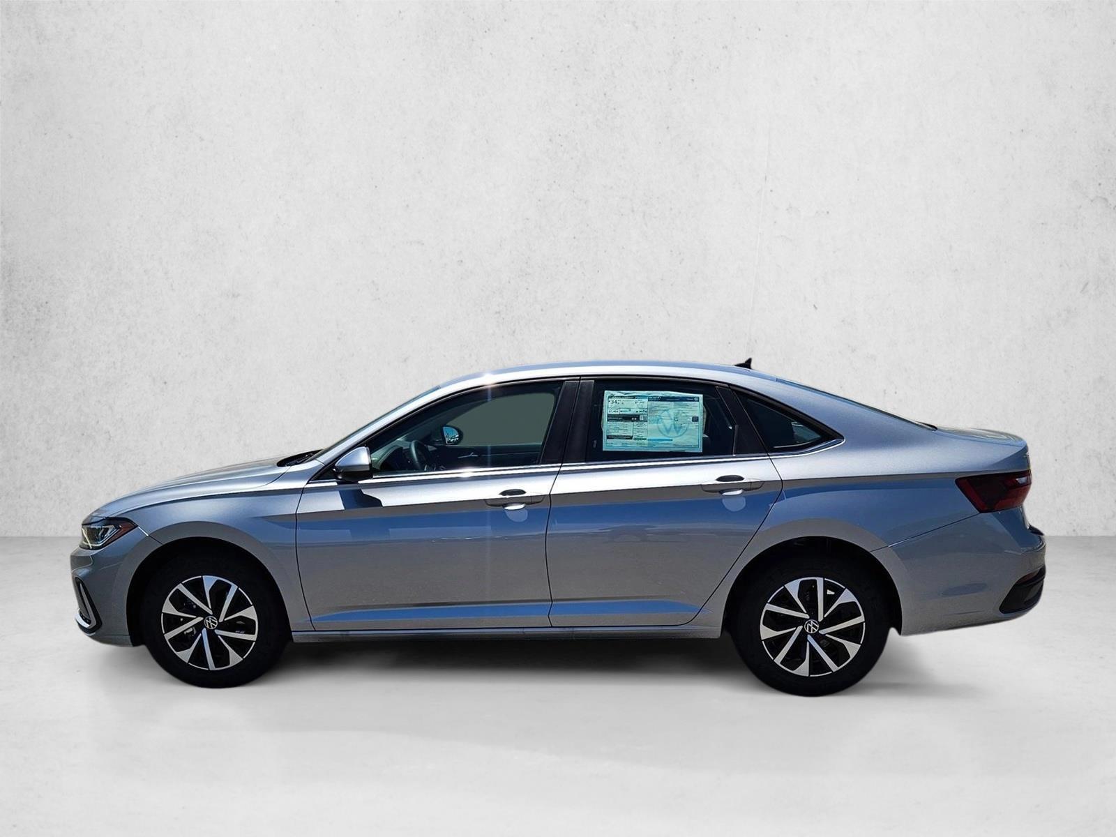 Thumbnail: 2026 Volkswagen Jetta - 2