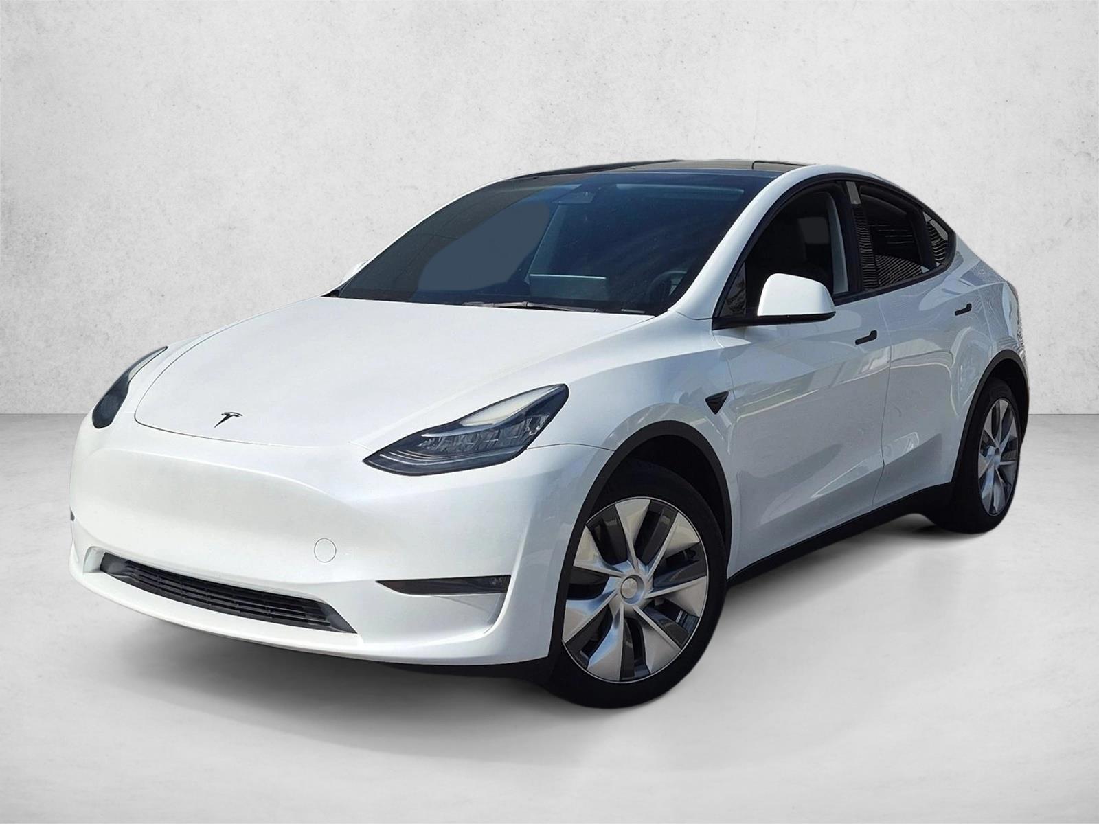 Thumbnail: 2023 Tesla Model Y - 1