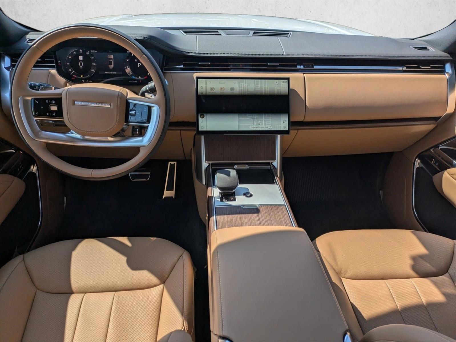Thumbnail: 2026 Land Rover Range Rover - 4
