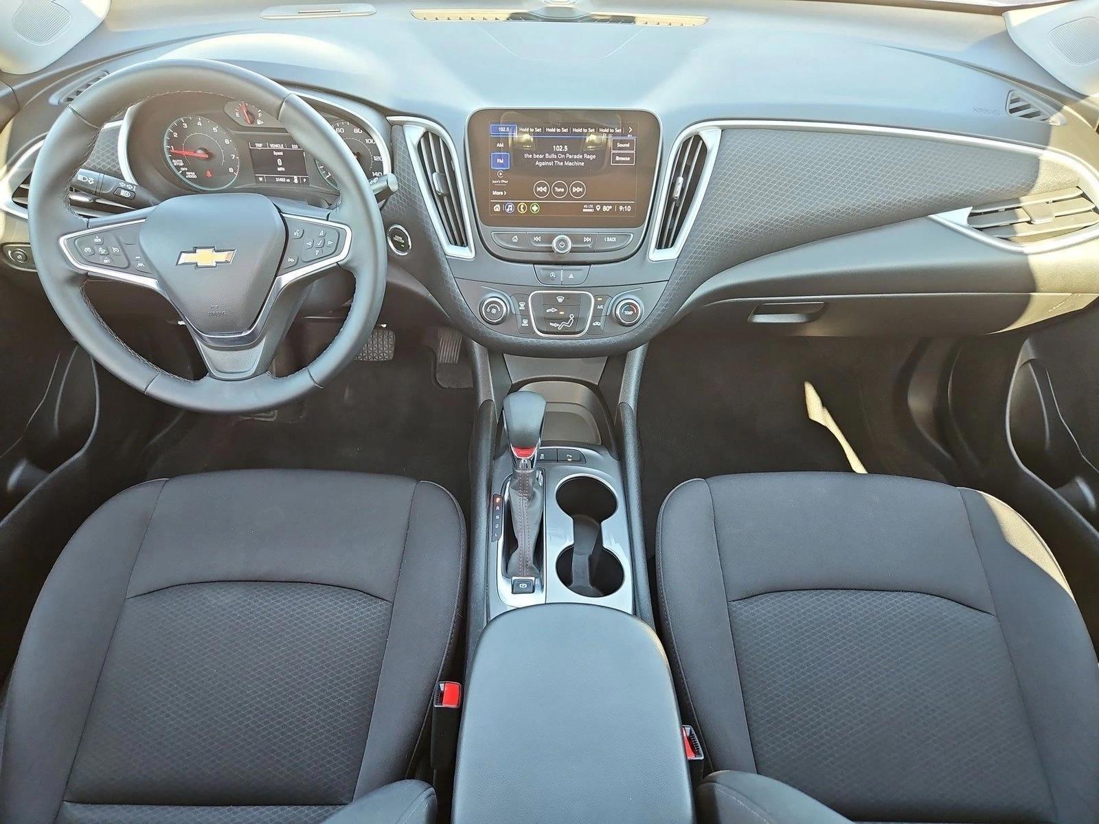 Thumbnail: 2024 Chevrolet Malibu - 4