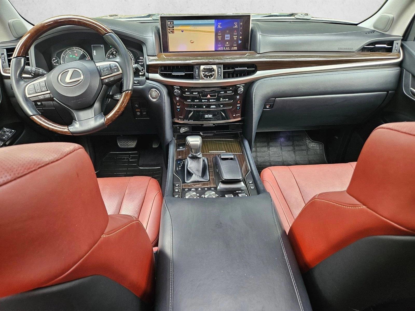 Thumbnail: 2016 Lexus LX - 4