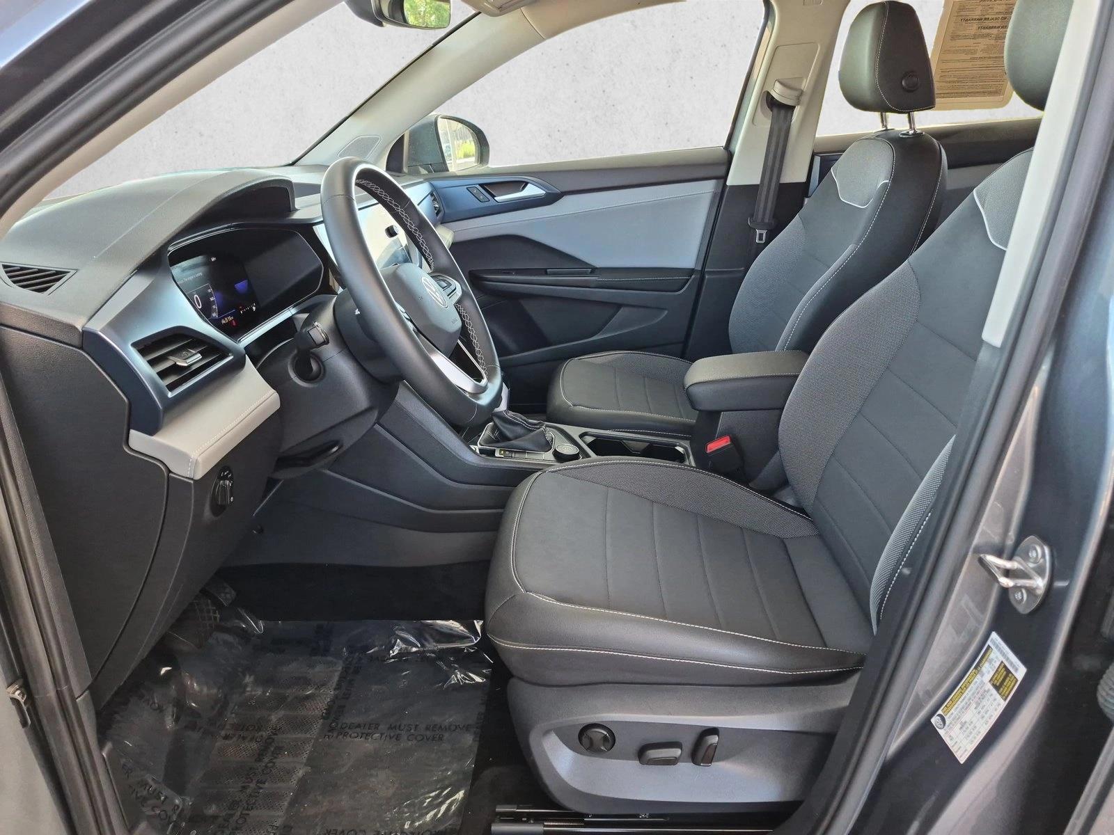 2024 Volkswagen Taos SE - Photo 15