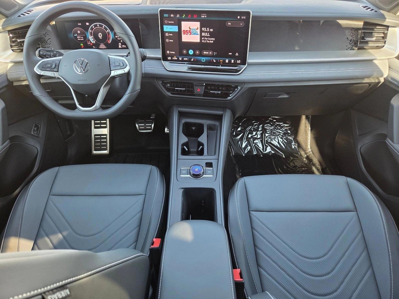 Thumbnail: 2026 Volkswagen Tiguan - 3
