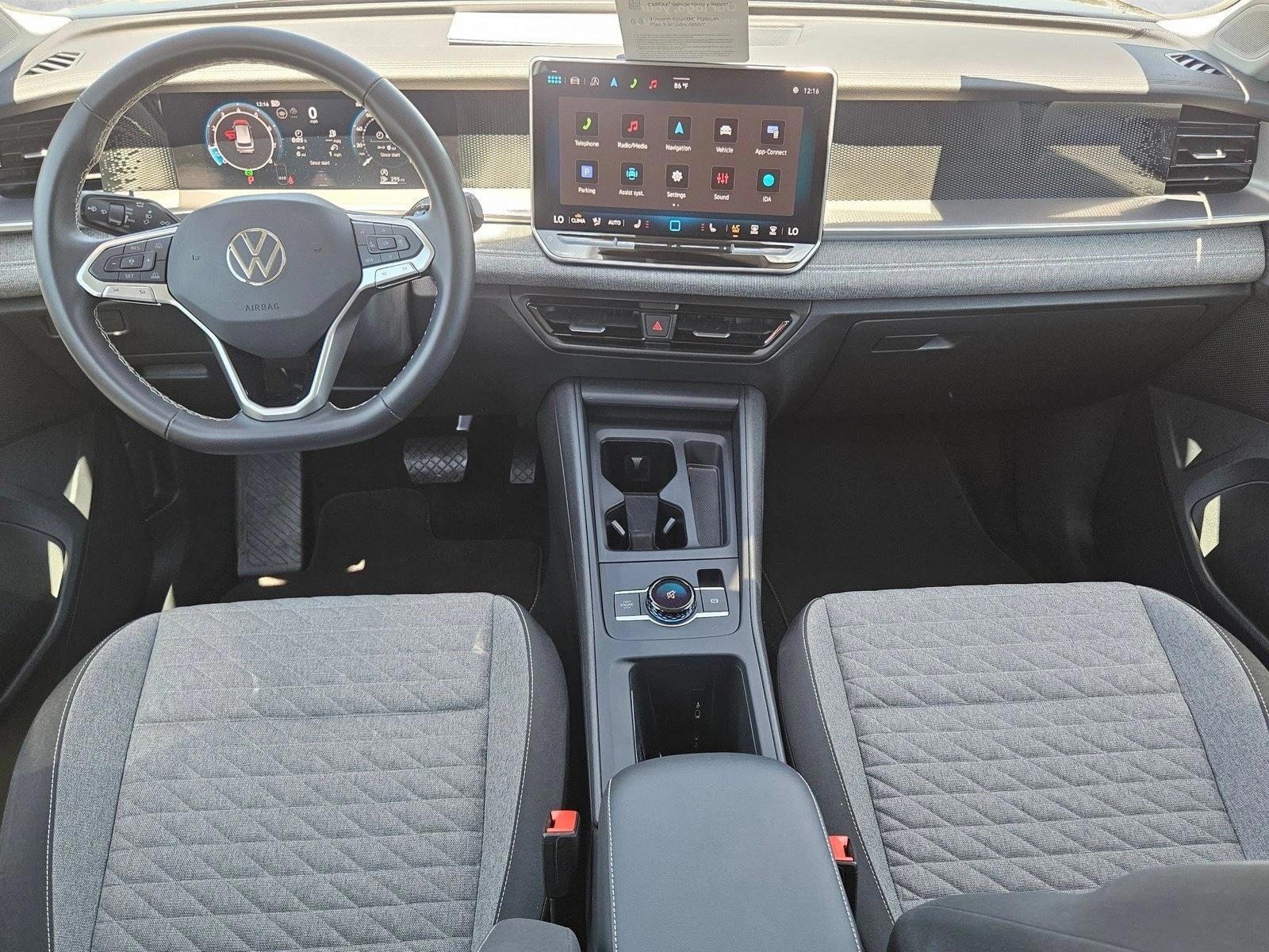 Thumbnail: 2025 Volkswagen Tiguan - 4