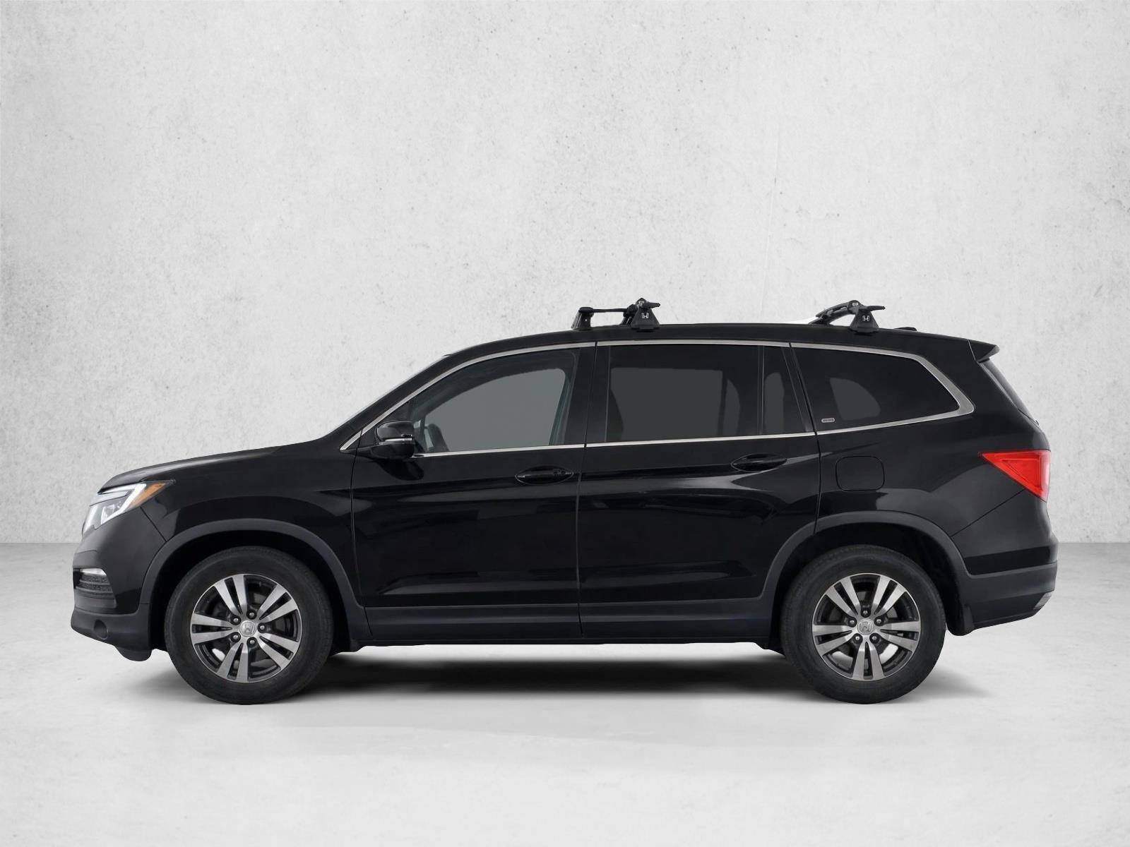 Thumbnail: 2017 Honda Pilot - 2