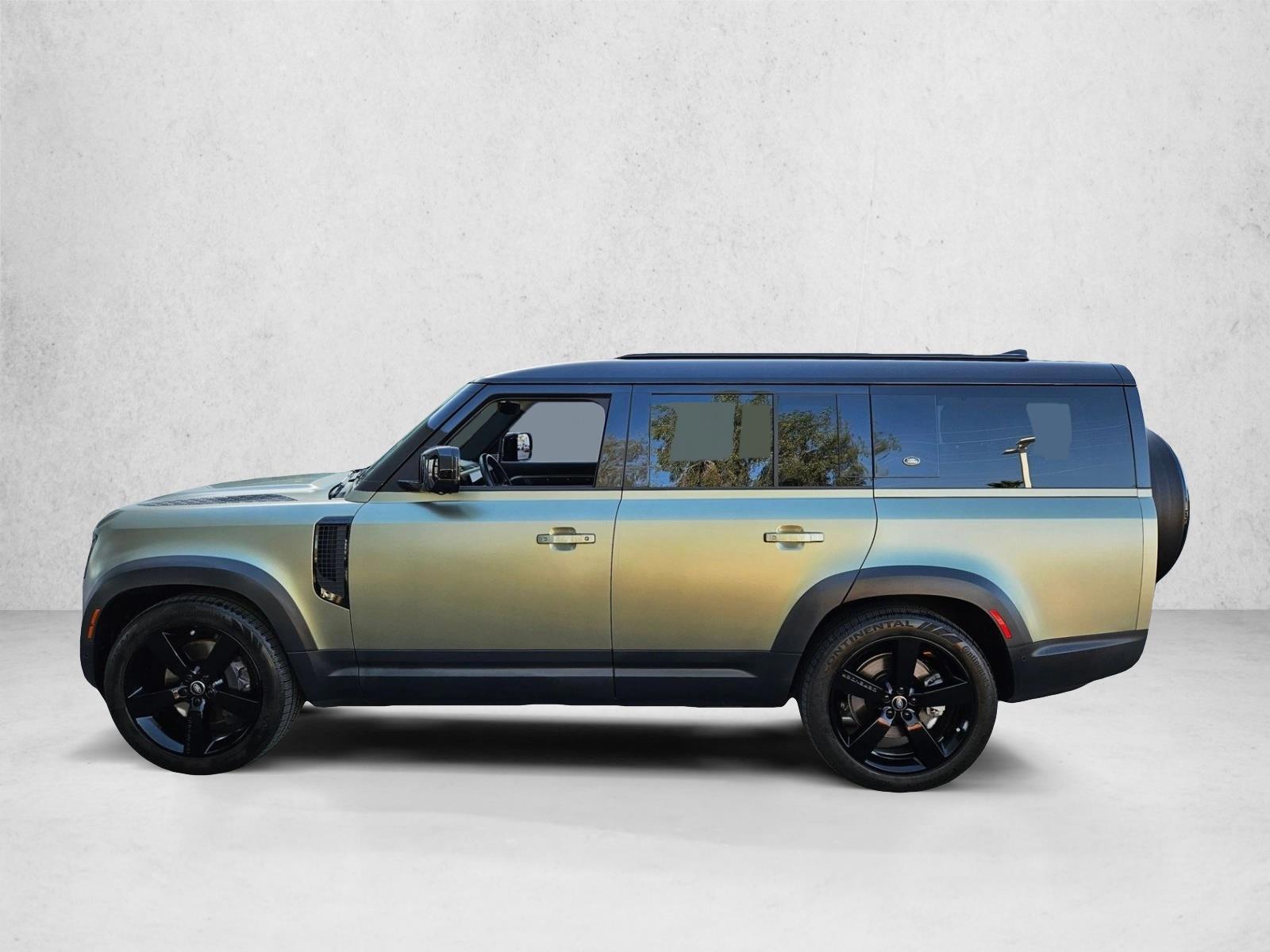 Thumbnail: 2023 Land Rover Defender - 2