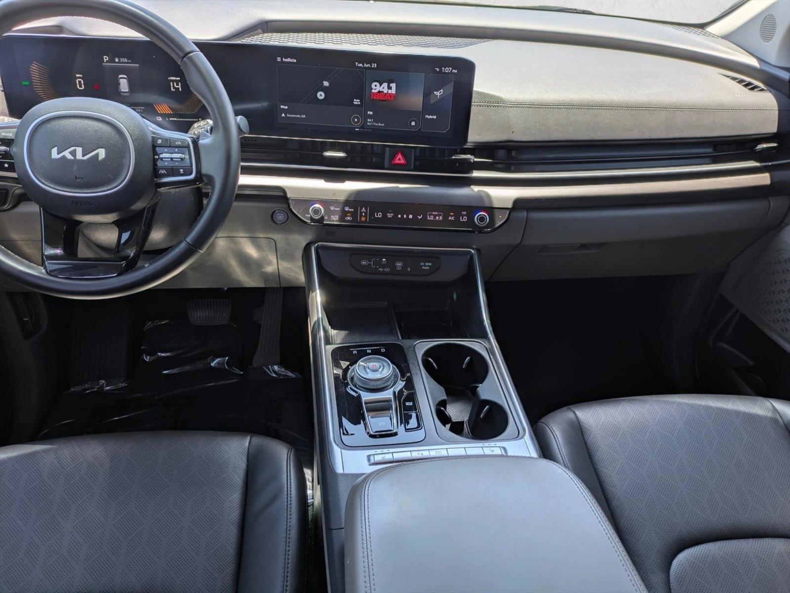 Thumbnail: 2025 Kia Carnival - 4