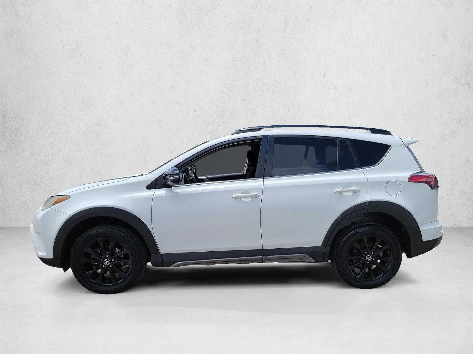 Thumbnail: 2018 Toyota RAV4 - 2