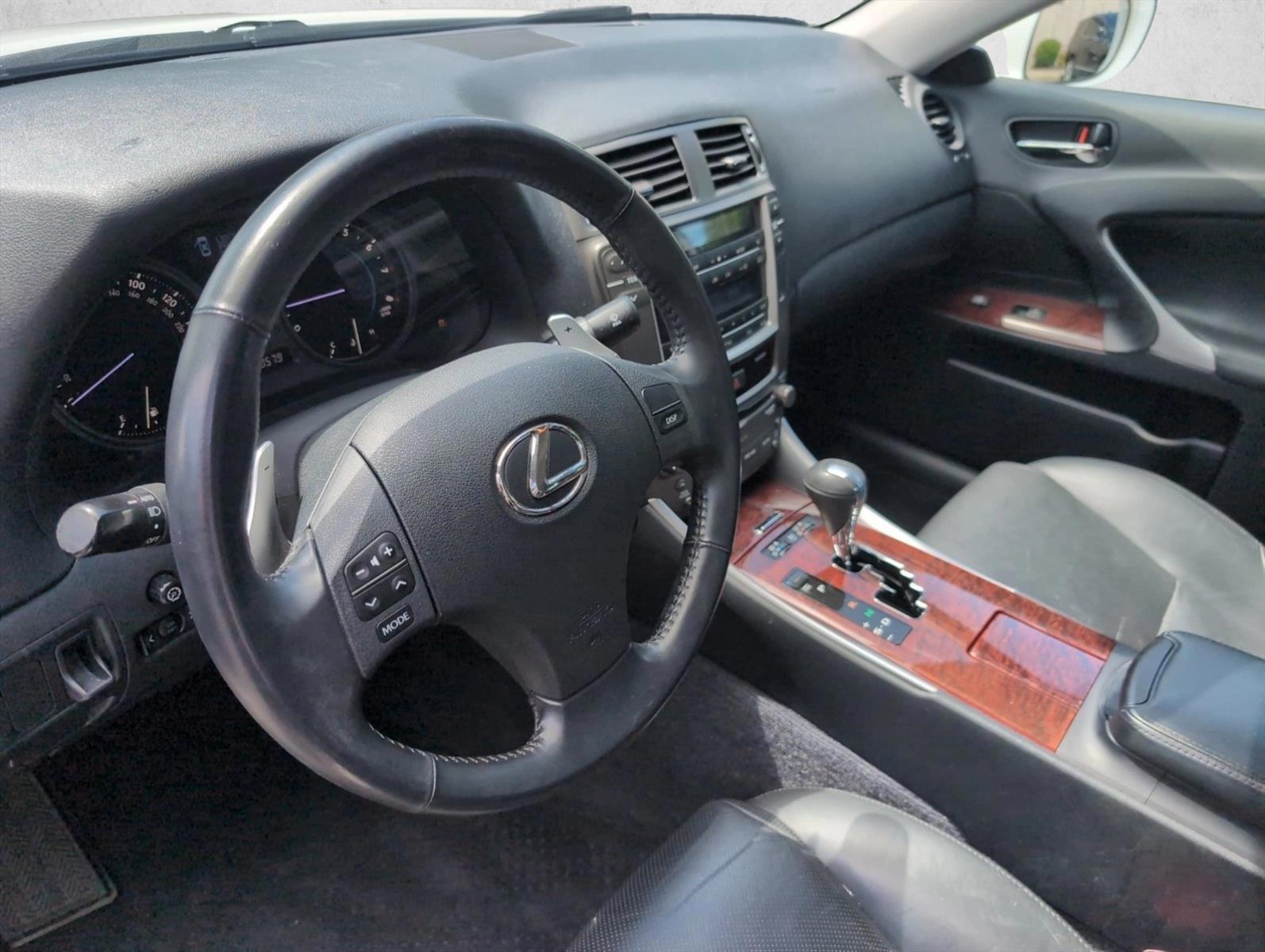 Thumbnail: 2008 Lexus IS - 2
